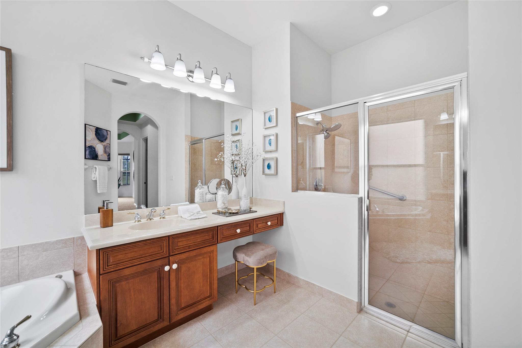 HERON BAY EAST - Residential
