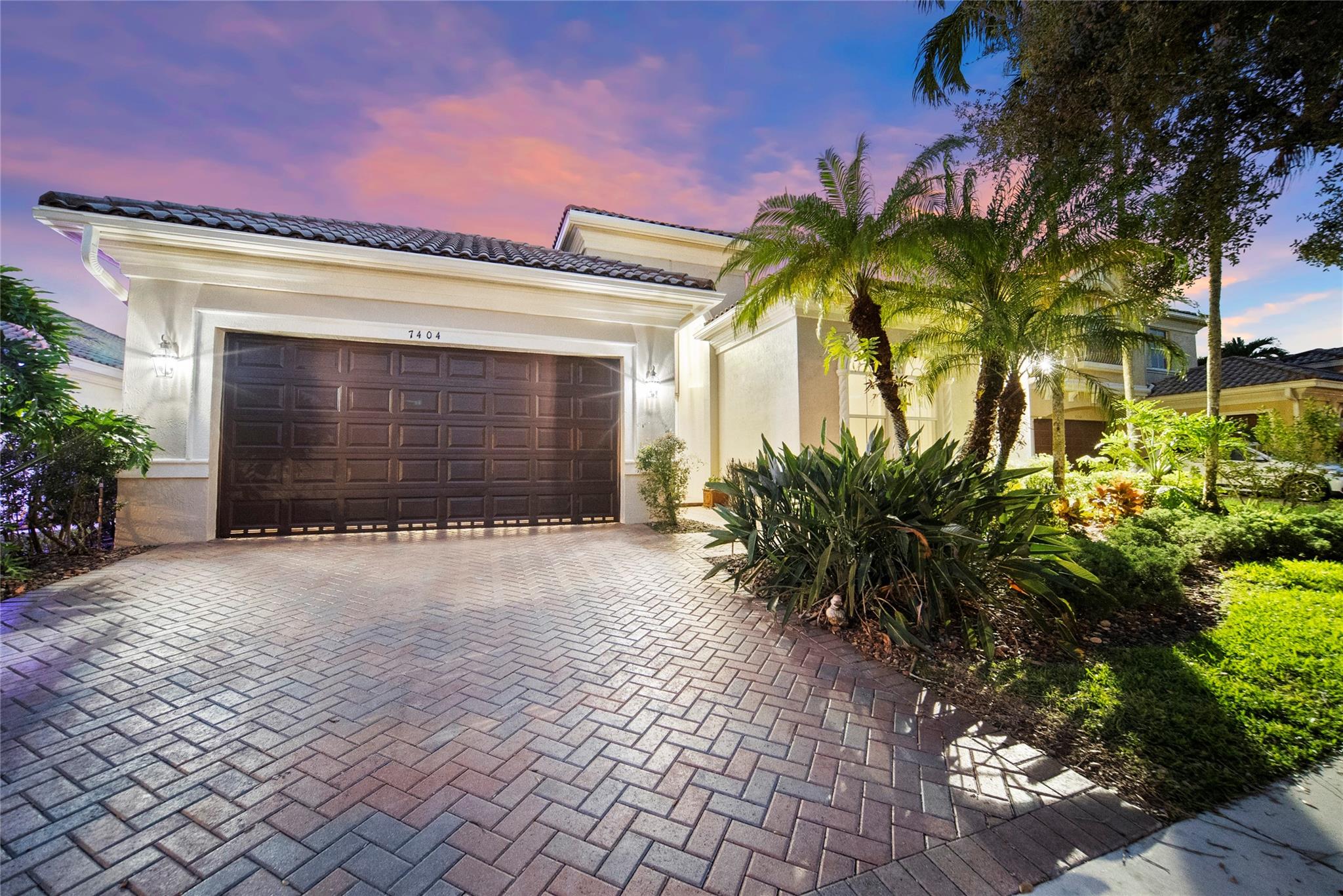 HERON BAY EAST - Residential