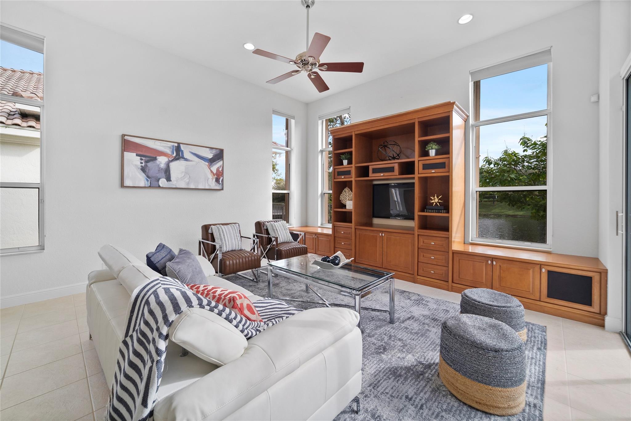 HERON BAY EAST - Residential