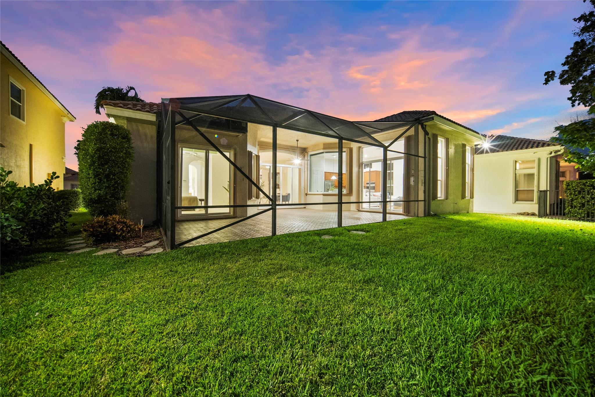 HERON BAY EAST - Residential