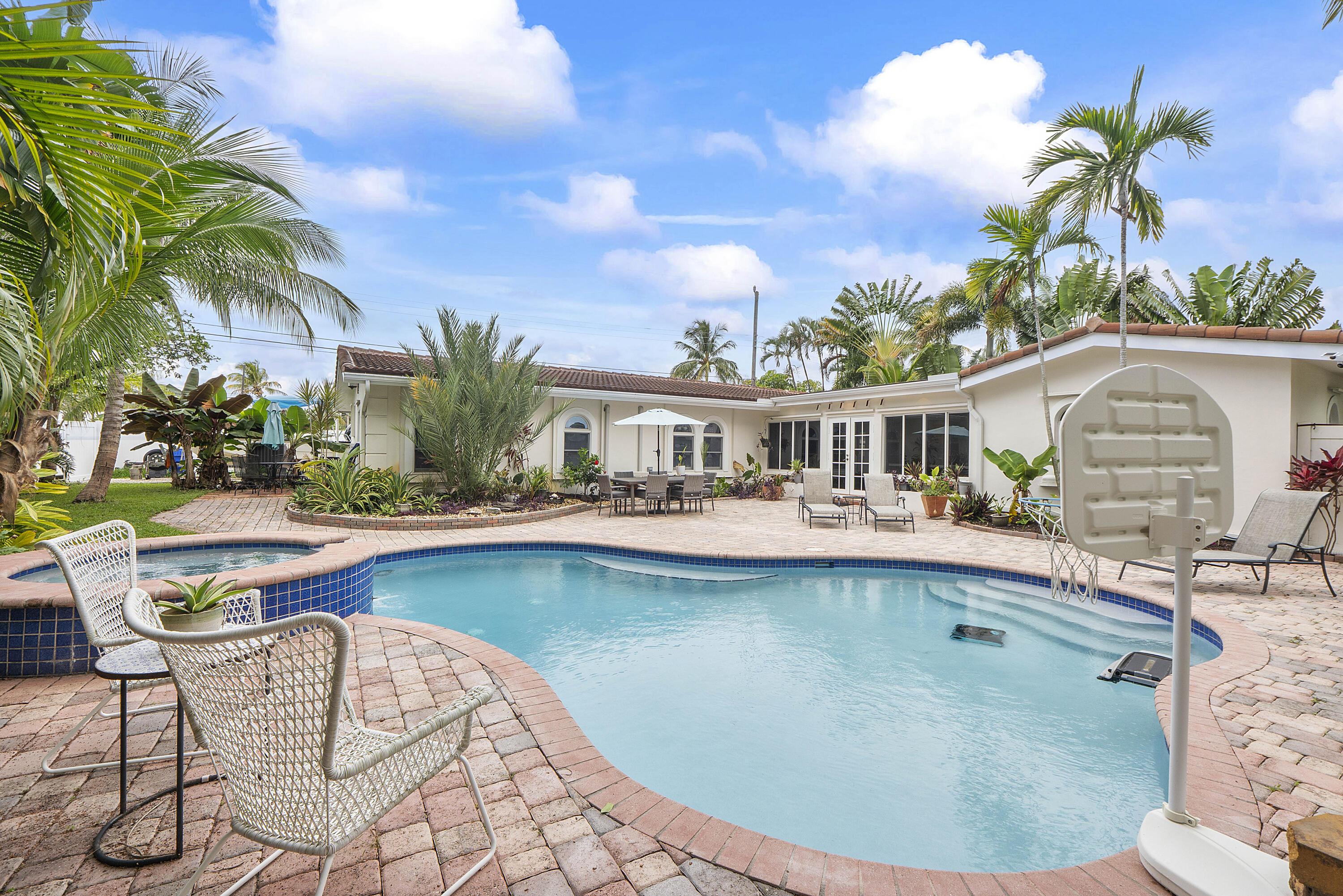 CORAL RIDGE GALT ADD - Residential