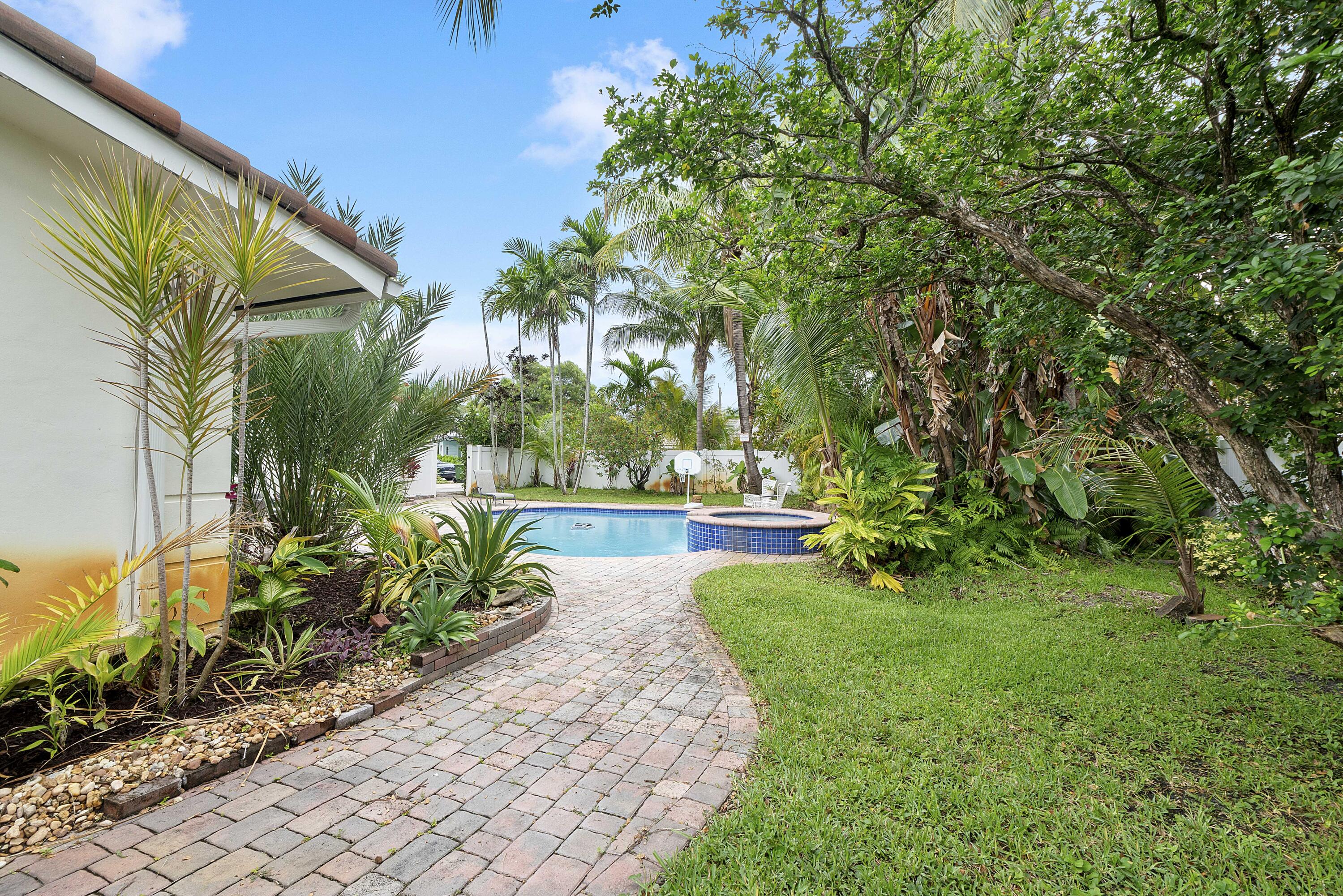 CORAL RIDGE GALT ADD - Residential