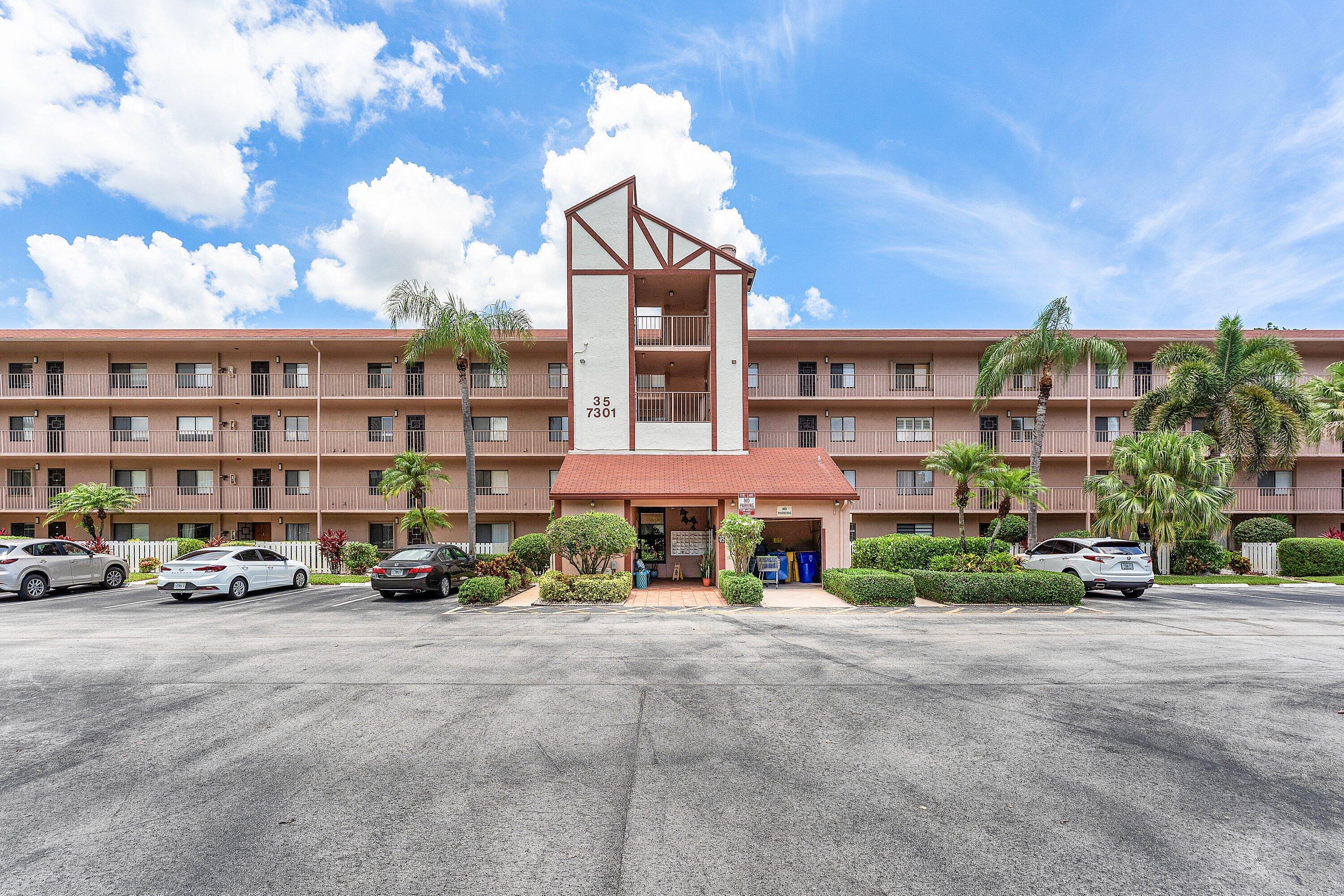 HUNTINGTON LAKES SEC FOUR CONDOS - Residential