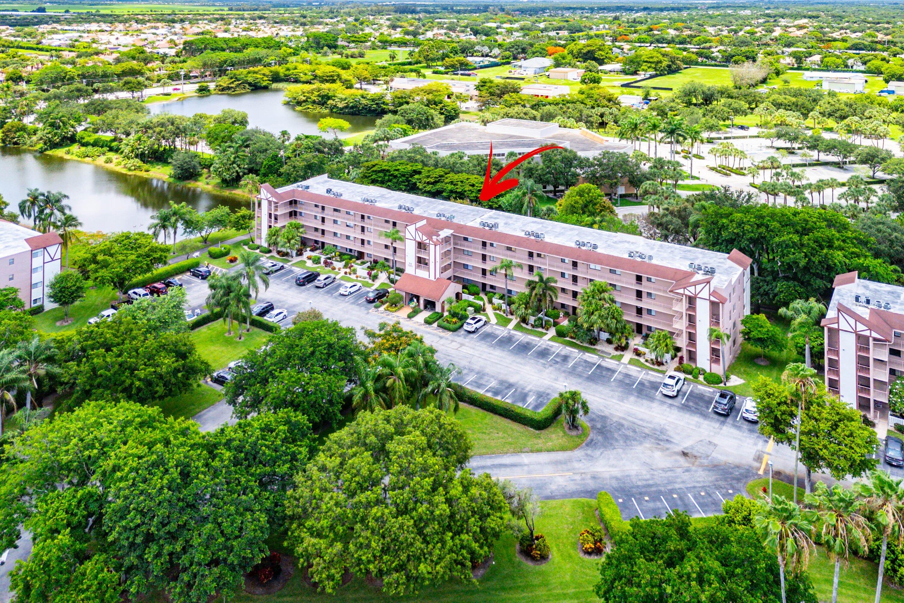 HUNTINGTON LAKES SEC FOUR CONDOS - Residential