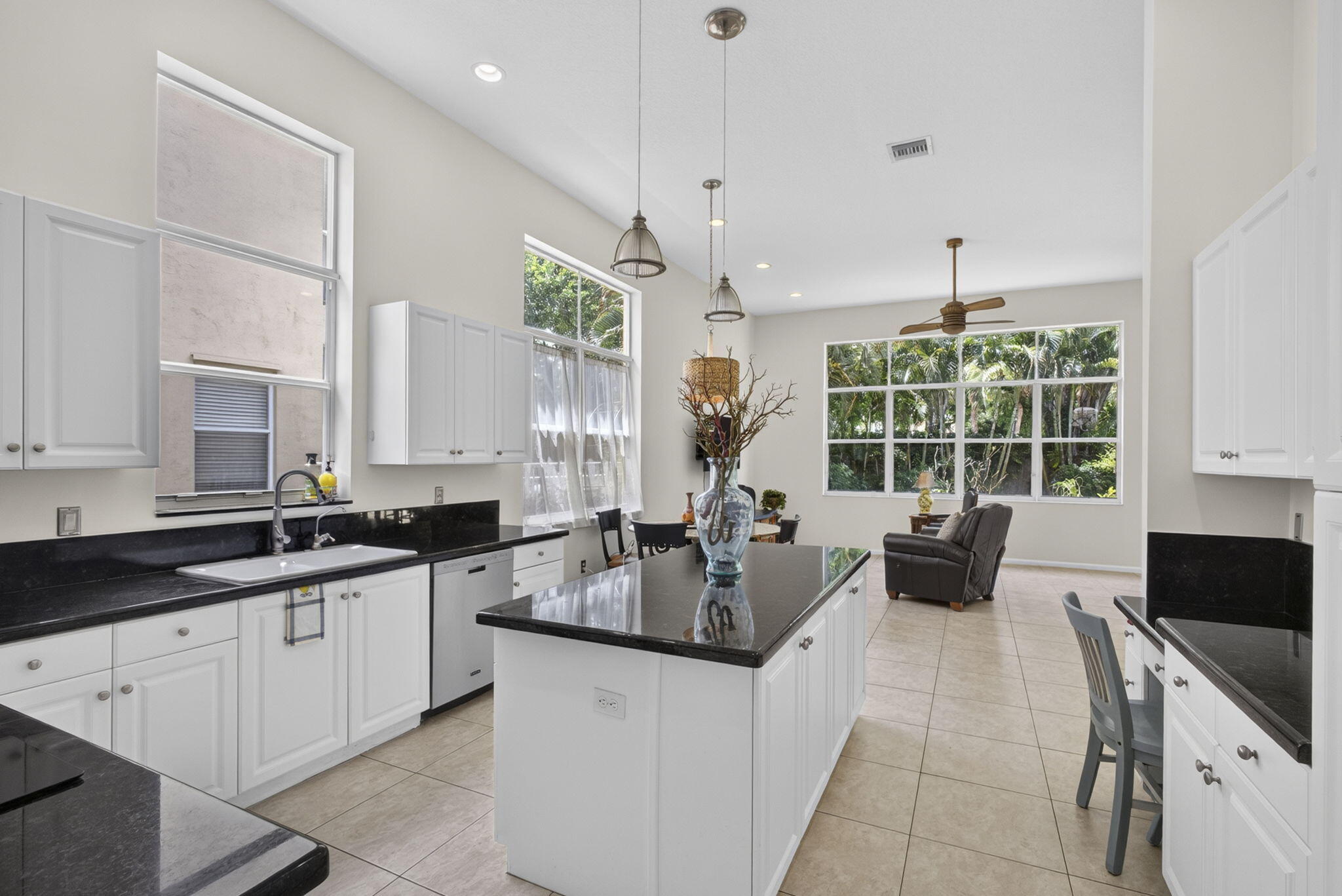 OLYMPIA 1 - Residential