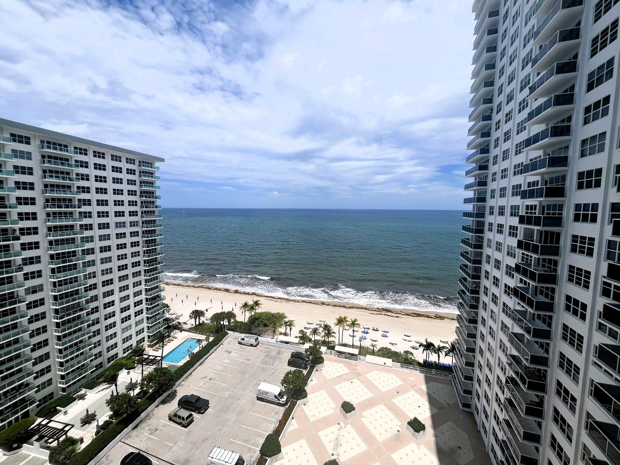 PLAYA DEL SOL CONDO - Residential