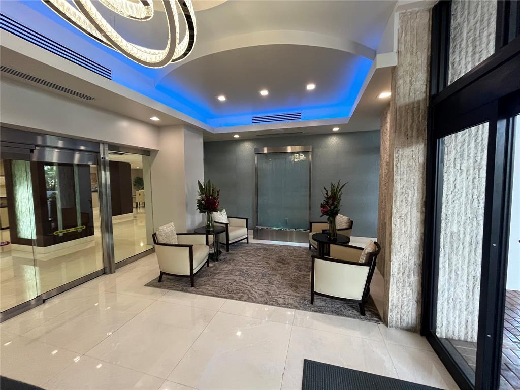 PLAYA DEL SOL CONDO - Residential
