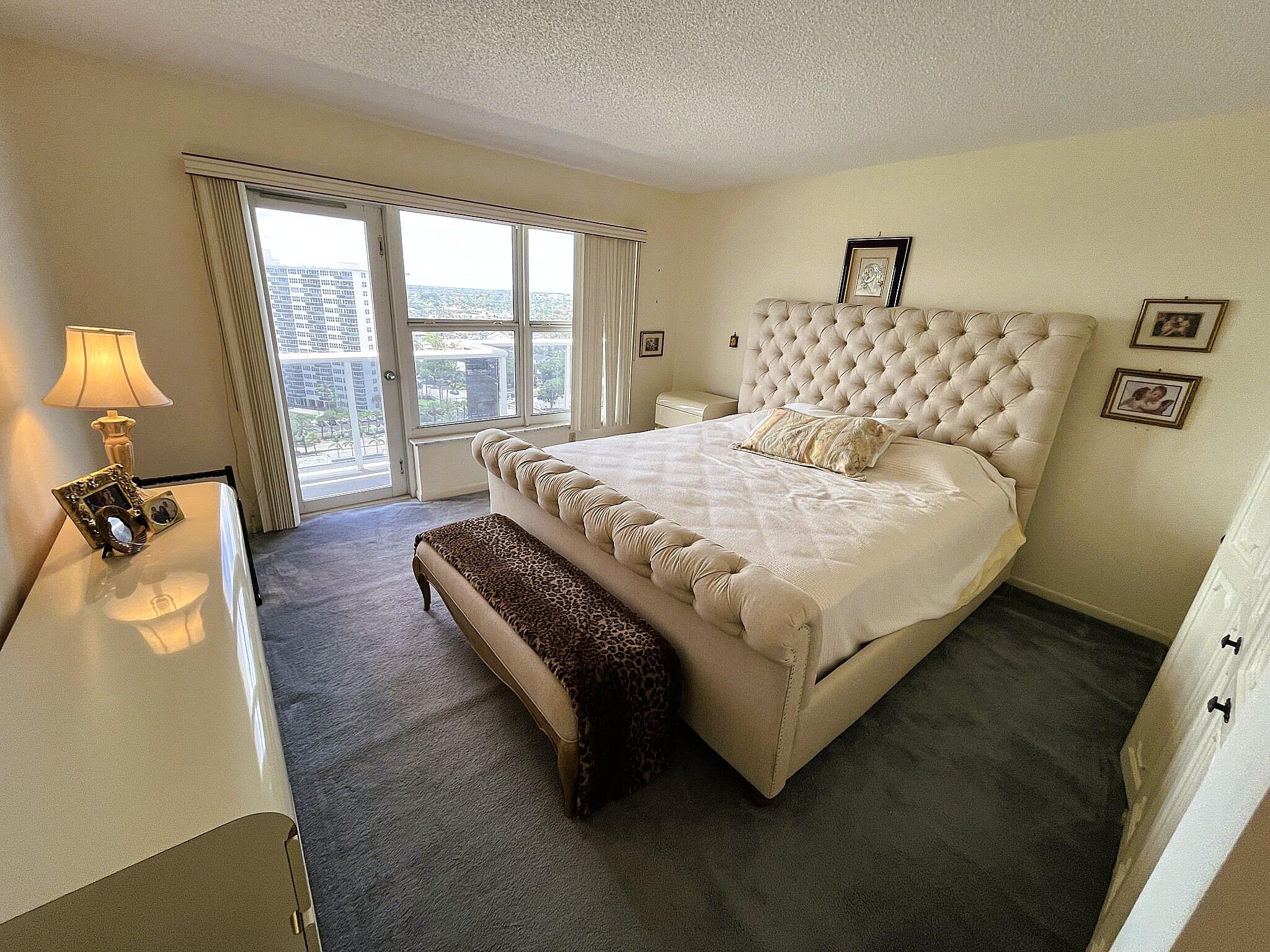 PLAYA DEL SOL CONDO - Residential