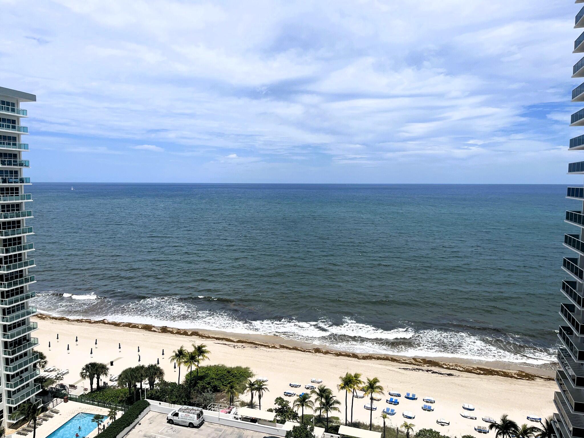 PLAYA DEL SOL CONDO - Residential