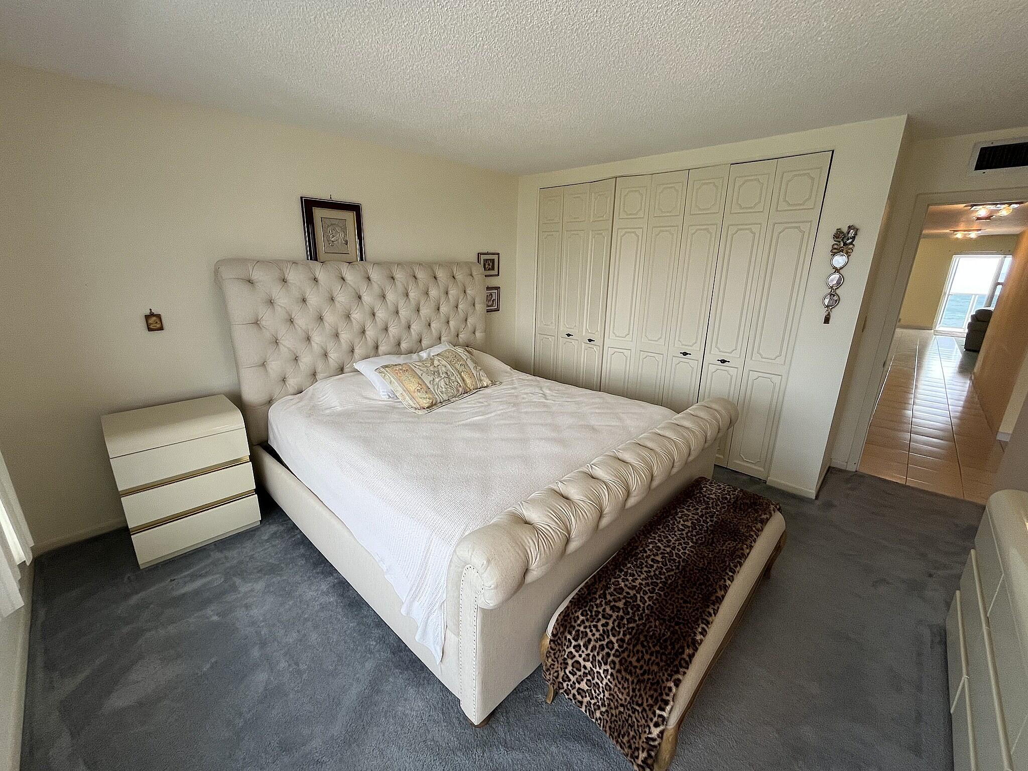 PLAYA DEL SOL CONDO - Residential