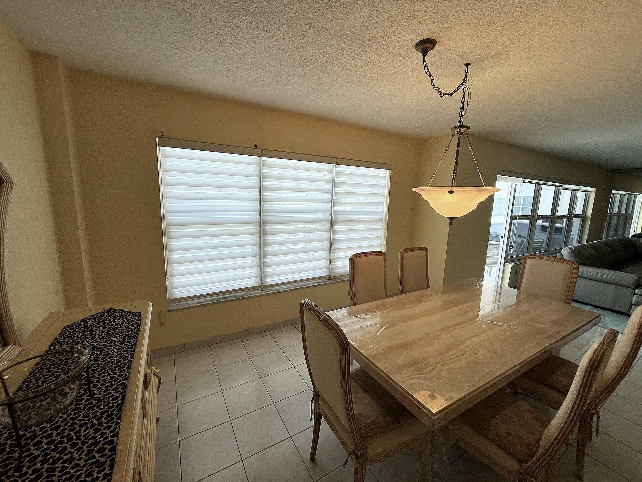 PLAYA DEL SOL CONDO - Residential