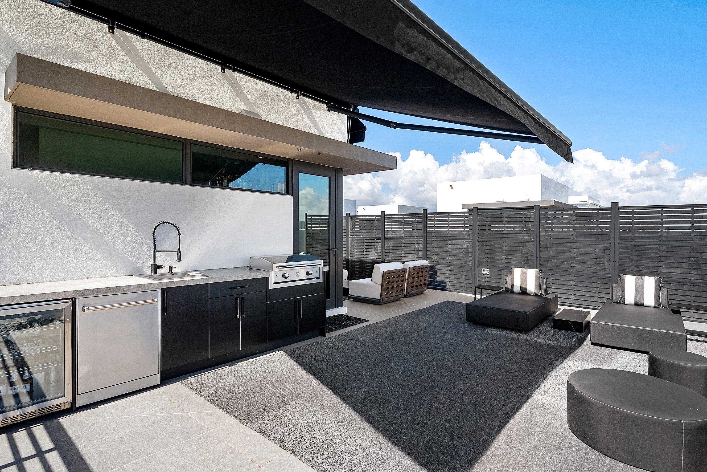 GULF STREAM VIEWS - Residential