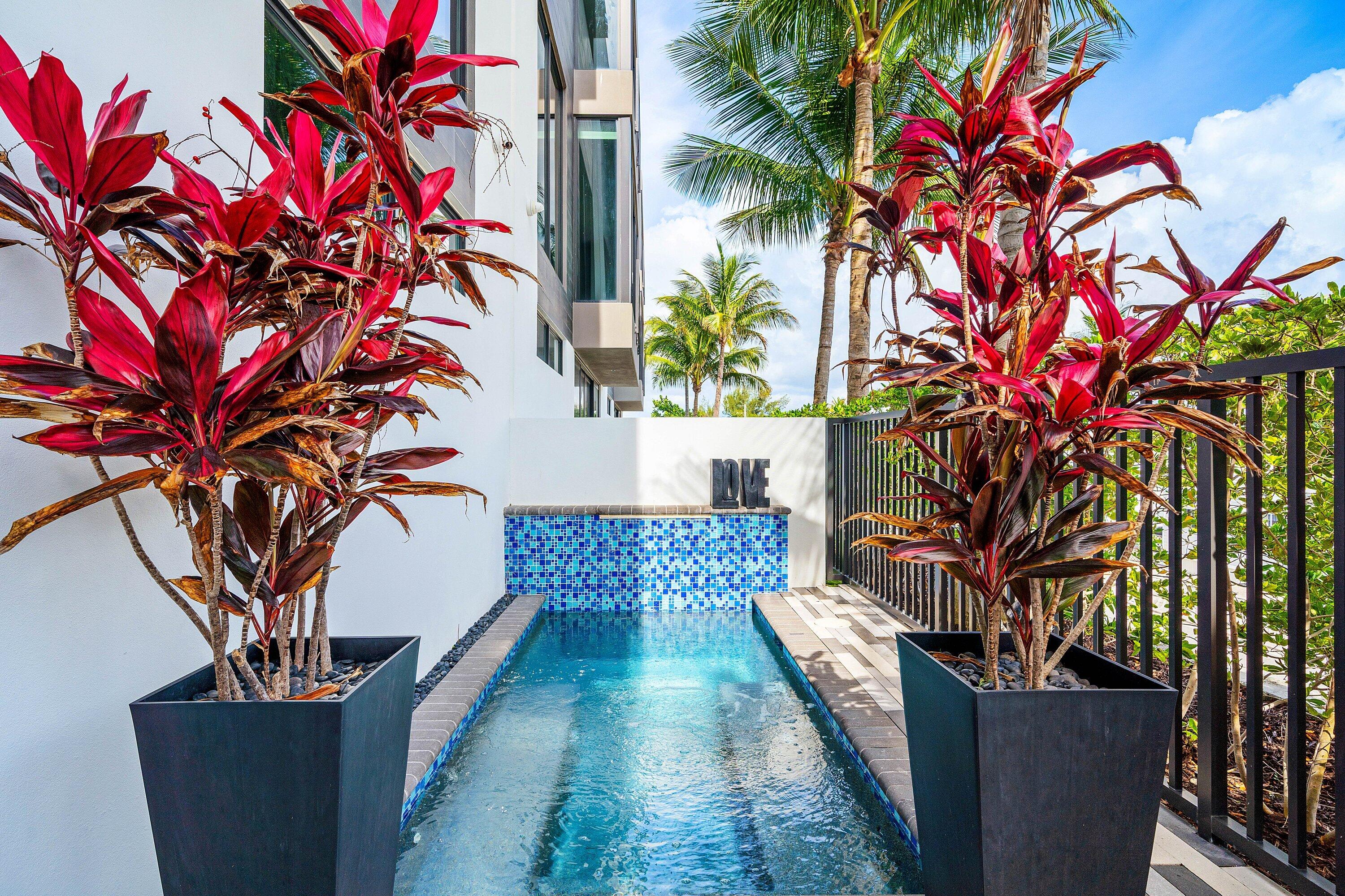 GULF STREAM VIEWS - Residential