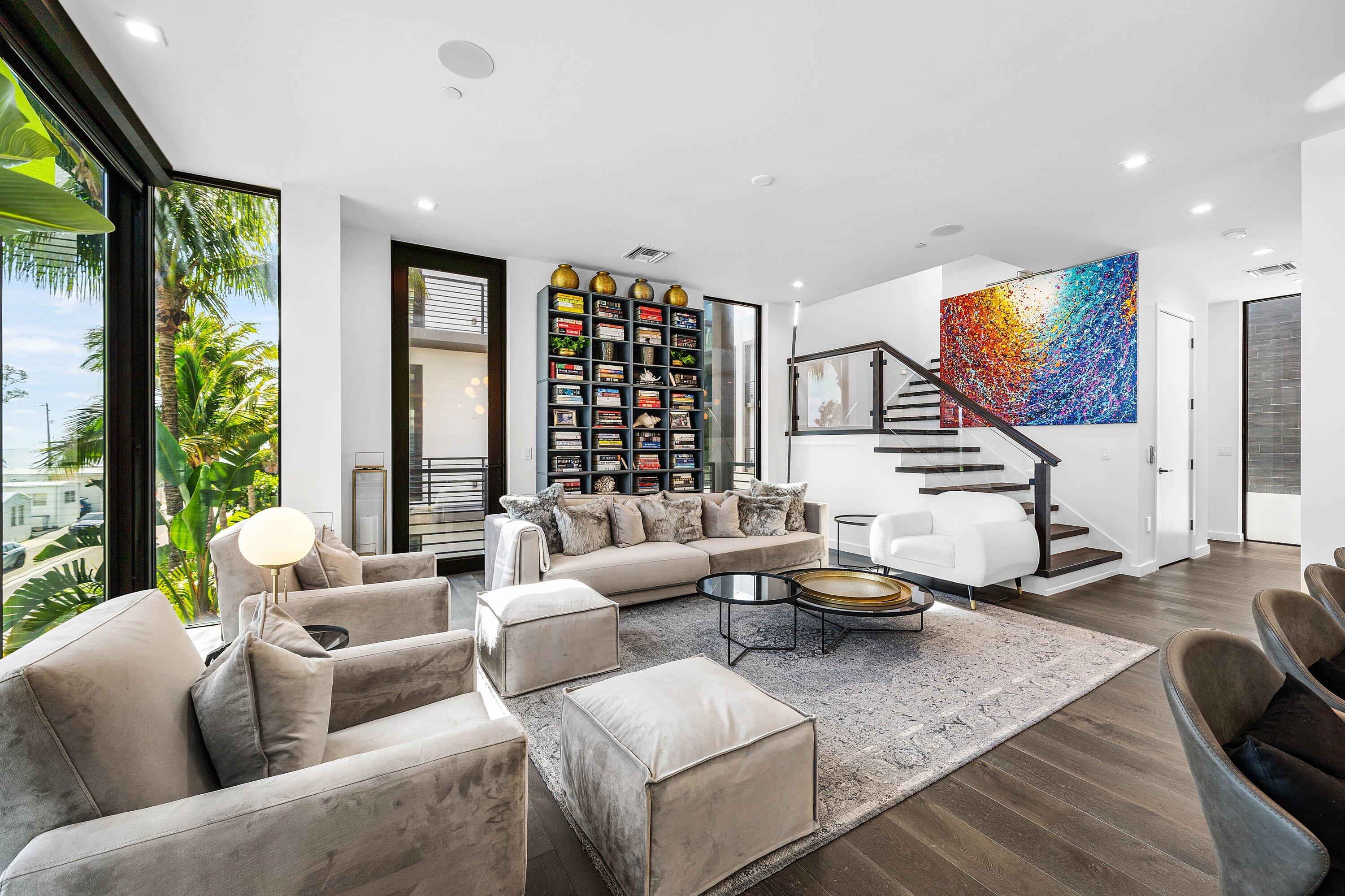 GULF STREAM VIEWS - Residential
