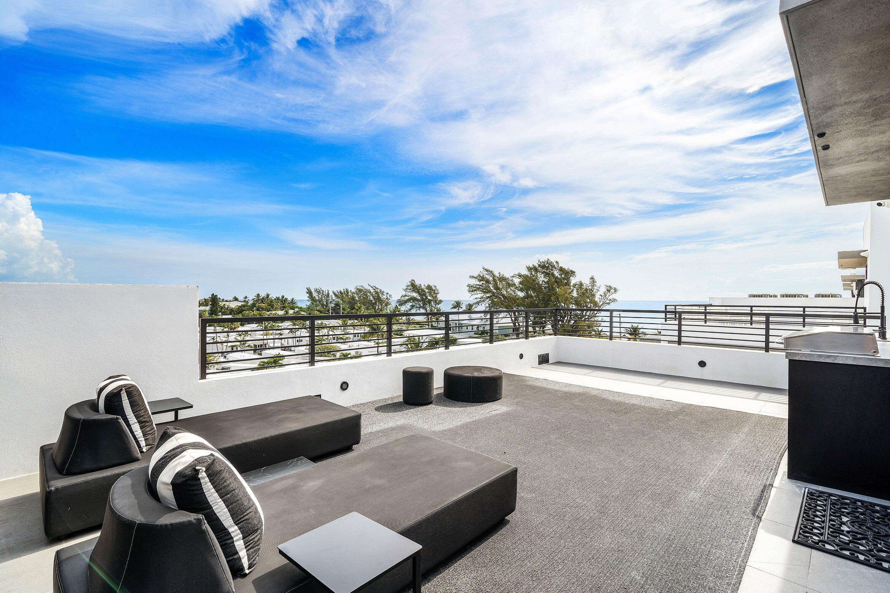 GULF STREAM VIEWS - Residential