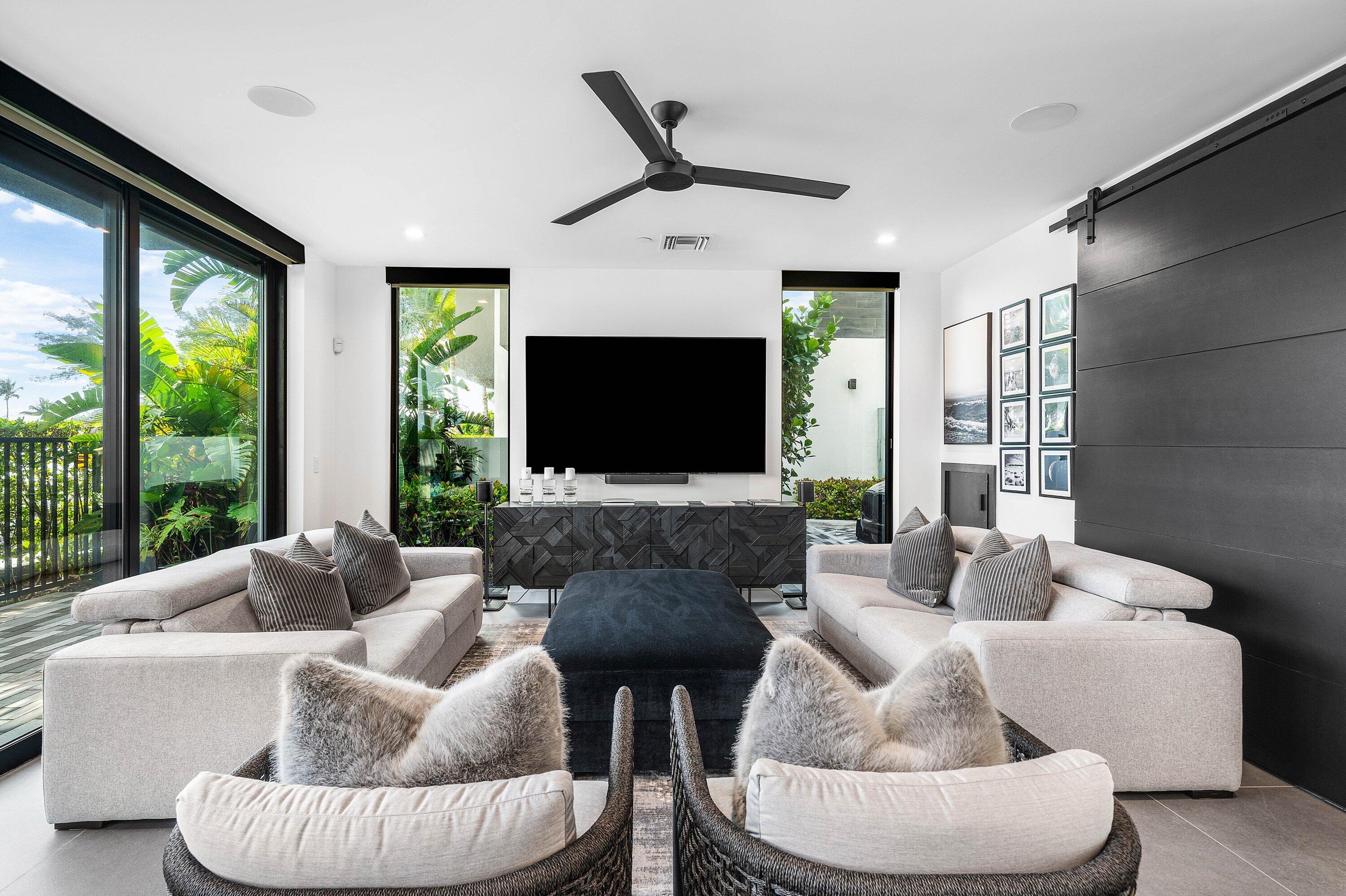GULF STREAM VIEWS - Residential