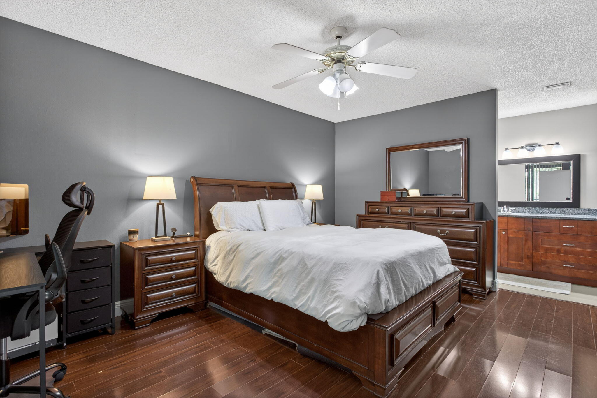 BAYWOOD VILLAGE III-B CONDO - Residential Lease