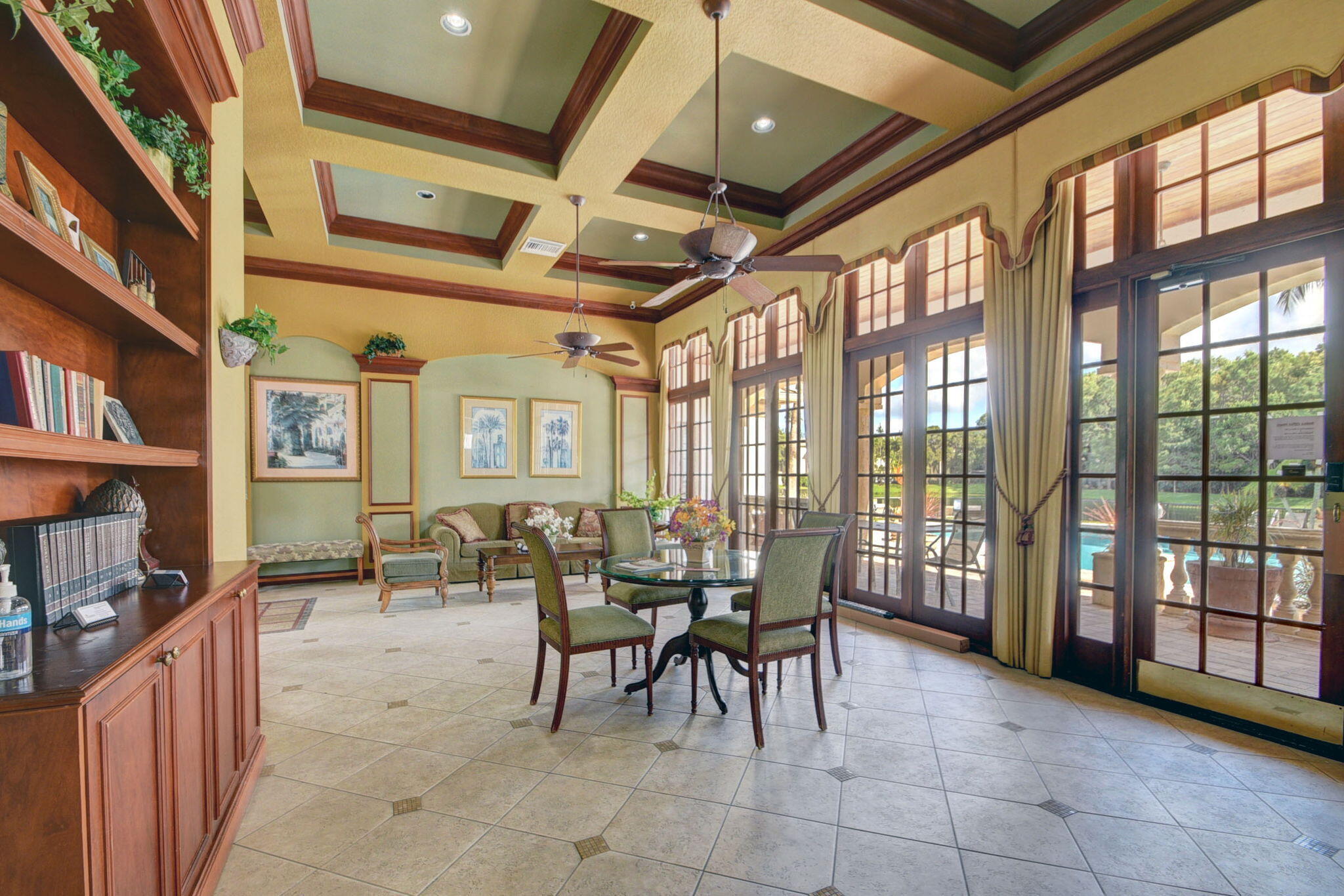 GRAND VIEW AT CRESTWOOD CONDO - Residential