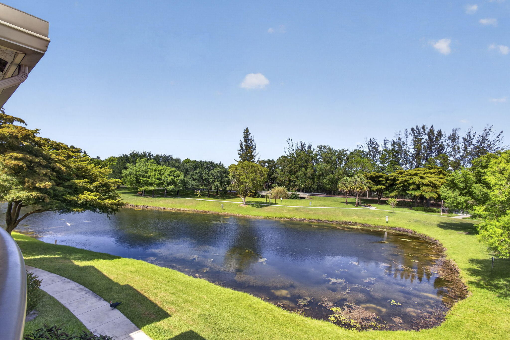 GRAND VIEW AT CRESTWOOD CONDO - Residential