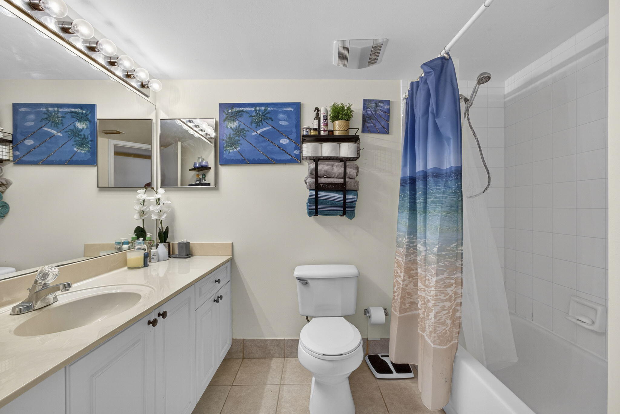 GRAND VIEW AT CRESTWOOD CONDO - Residential