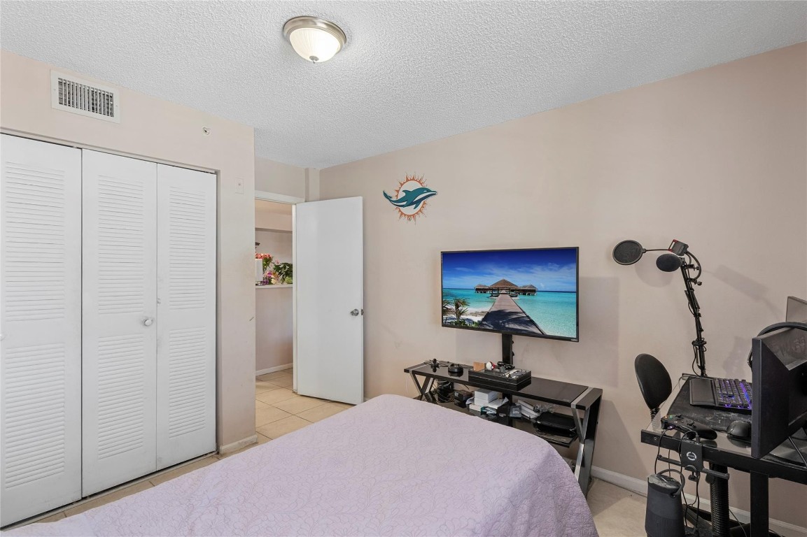 ENCLAVE AT MIRAMAR - Residential