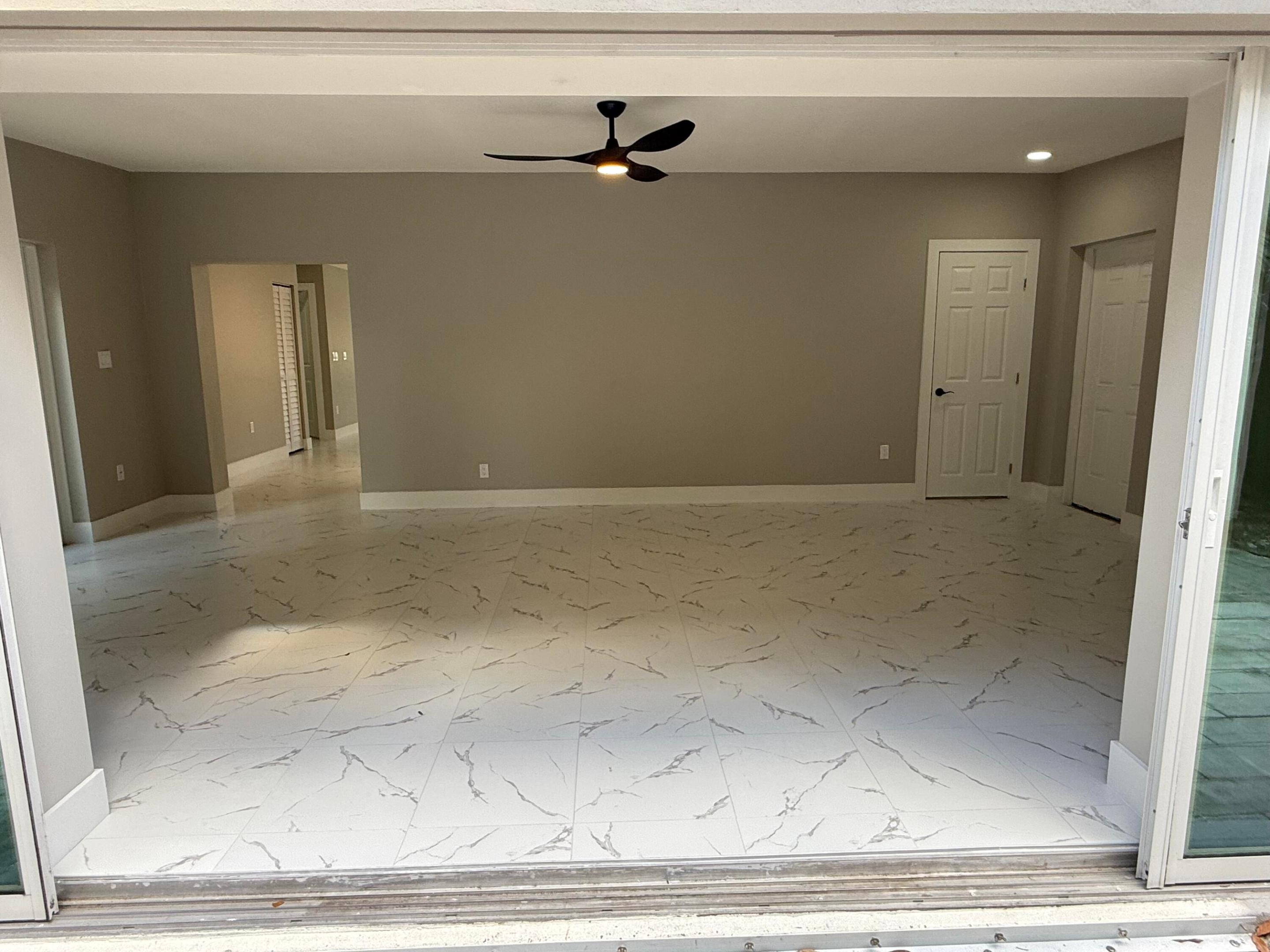 RIVER POINT - Residential