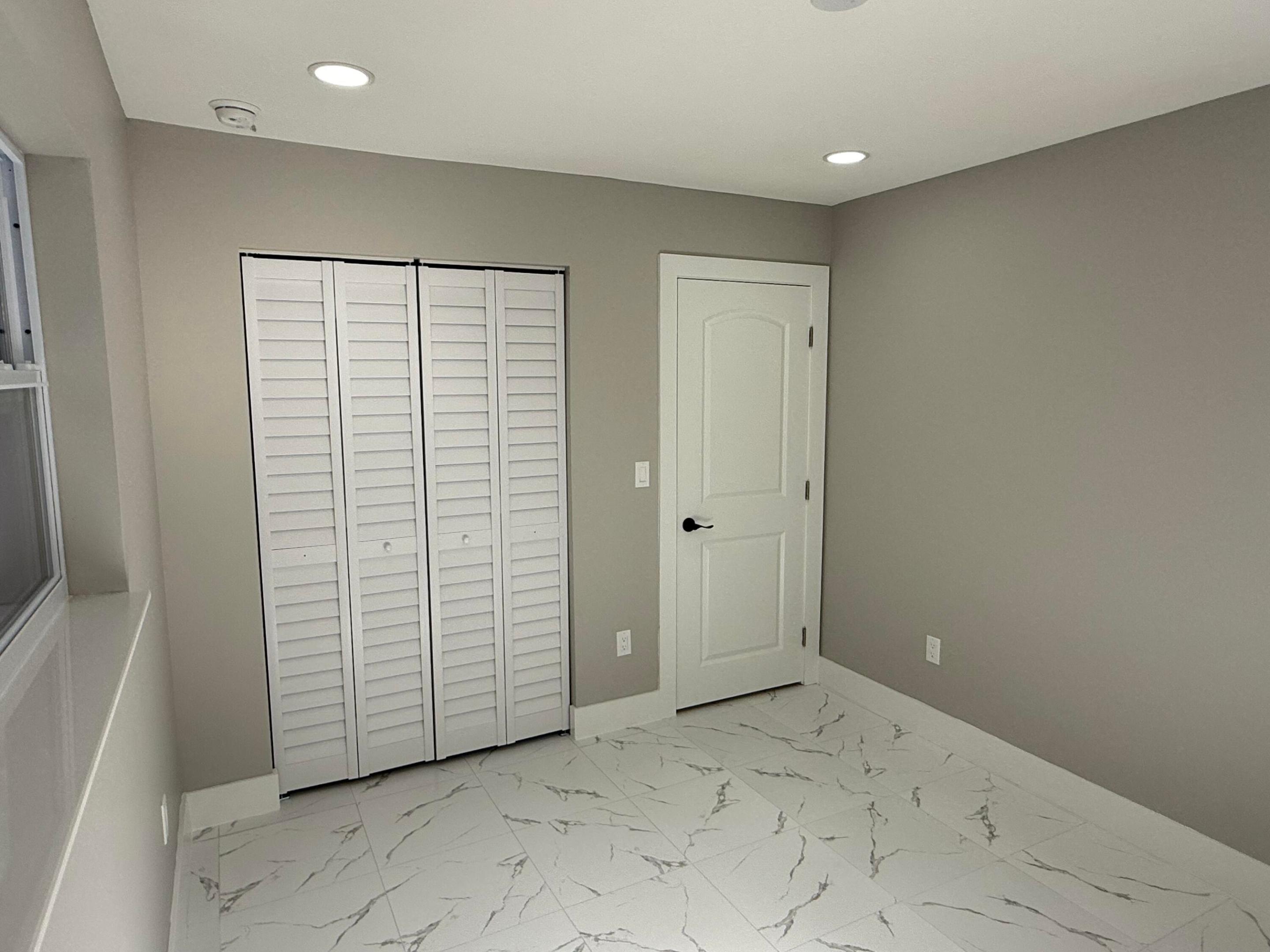 RIVER POINT - Residential