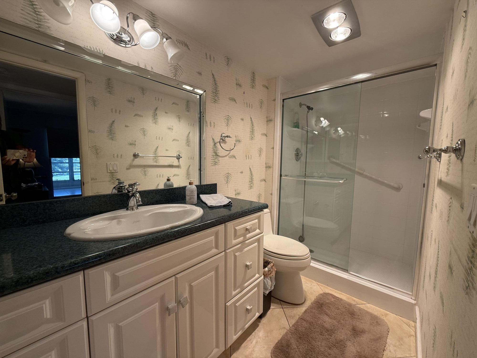 FARNHAM O CONDO - Residential