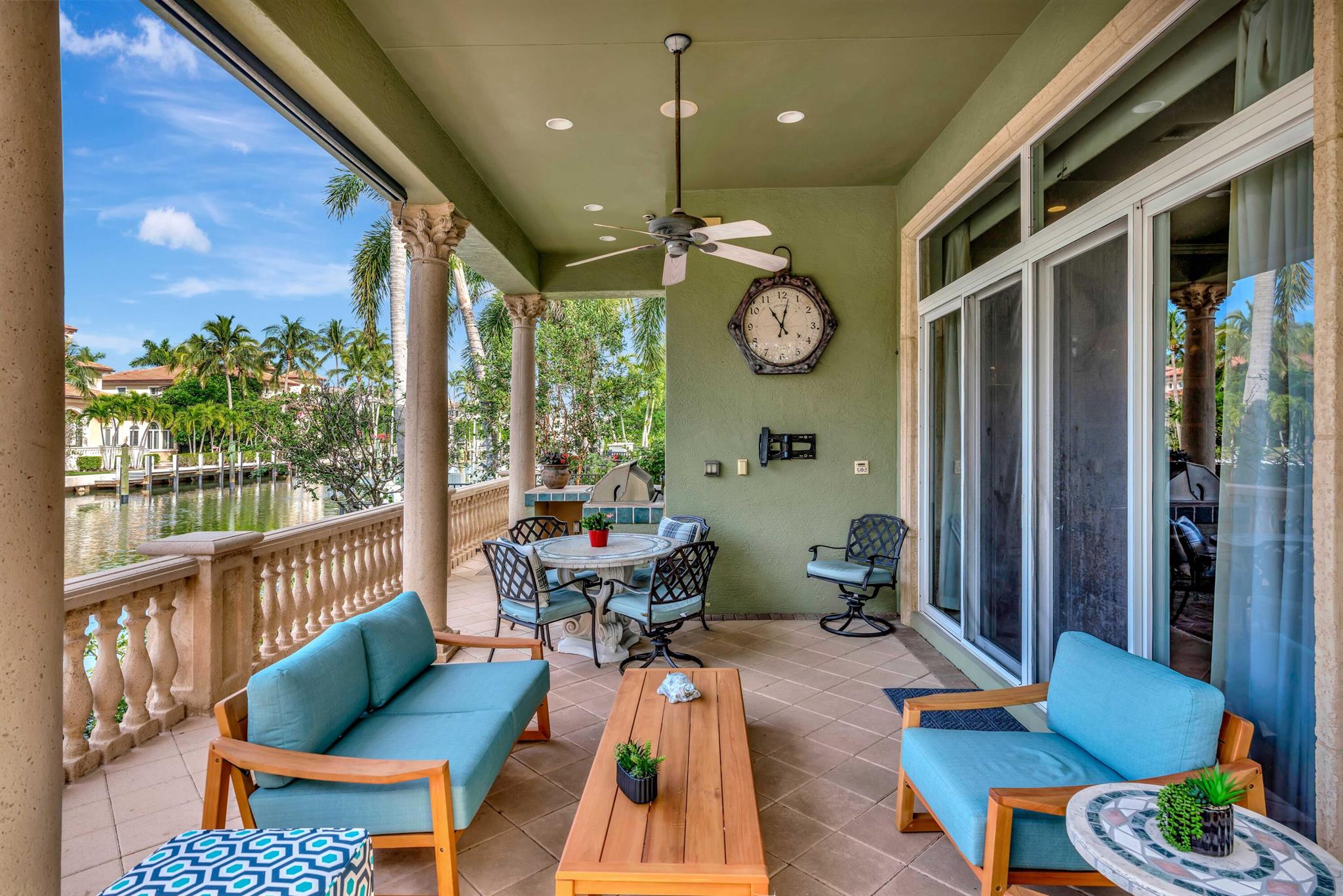 HARBOUR ISLES - Residential