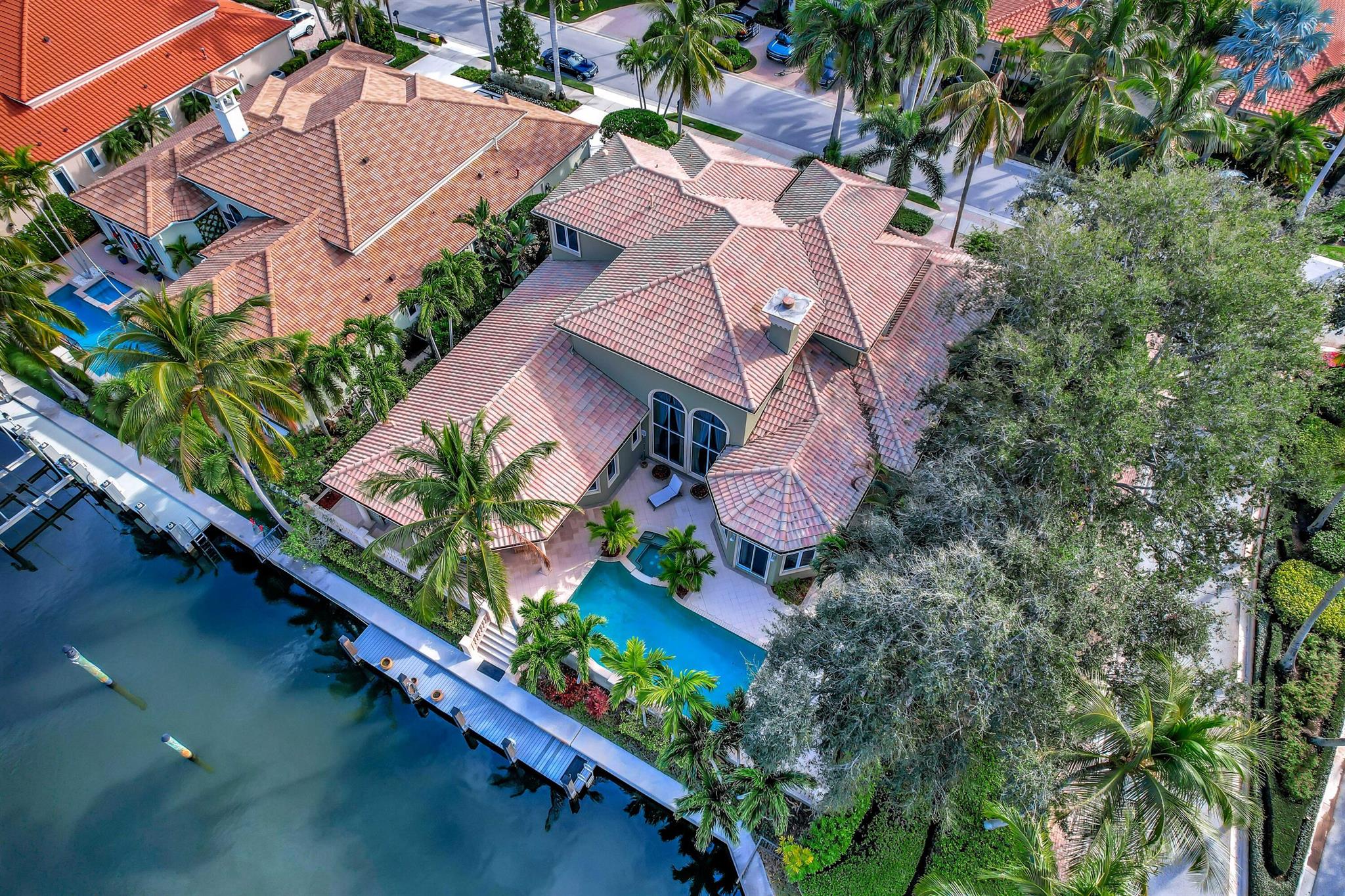 HARBOUR ISLES - Residential