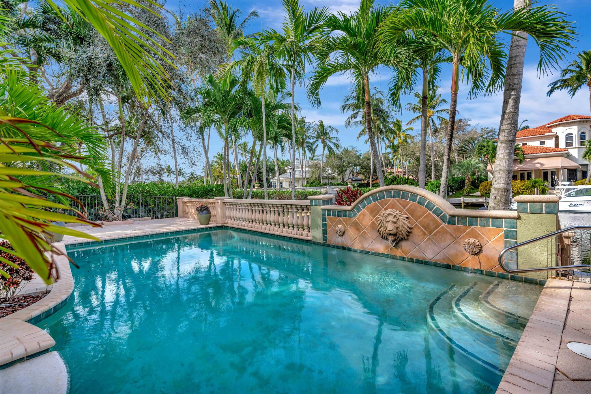 HARBOUR ISLES - Residential