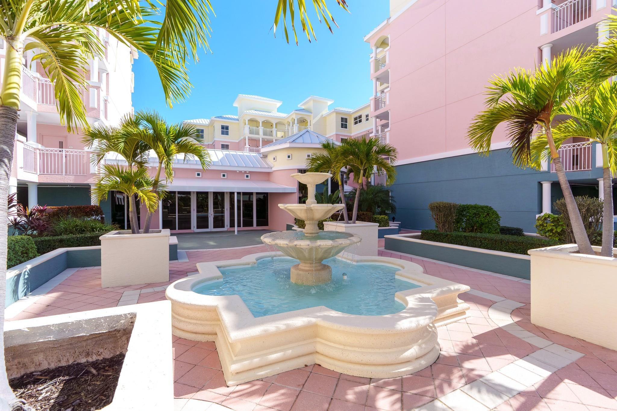 OCEAN PLAZA - Residential