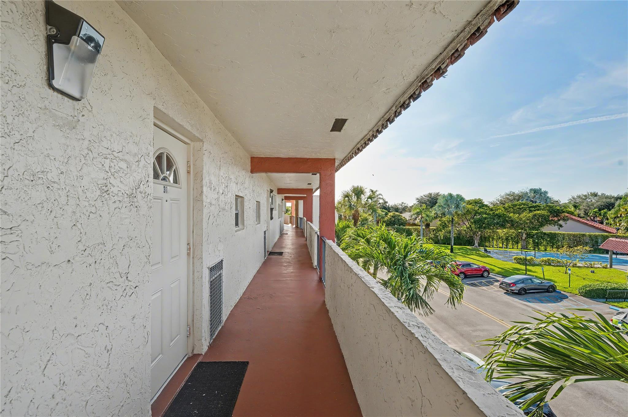 Hollybrook Golf & Tennis - Residential