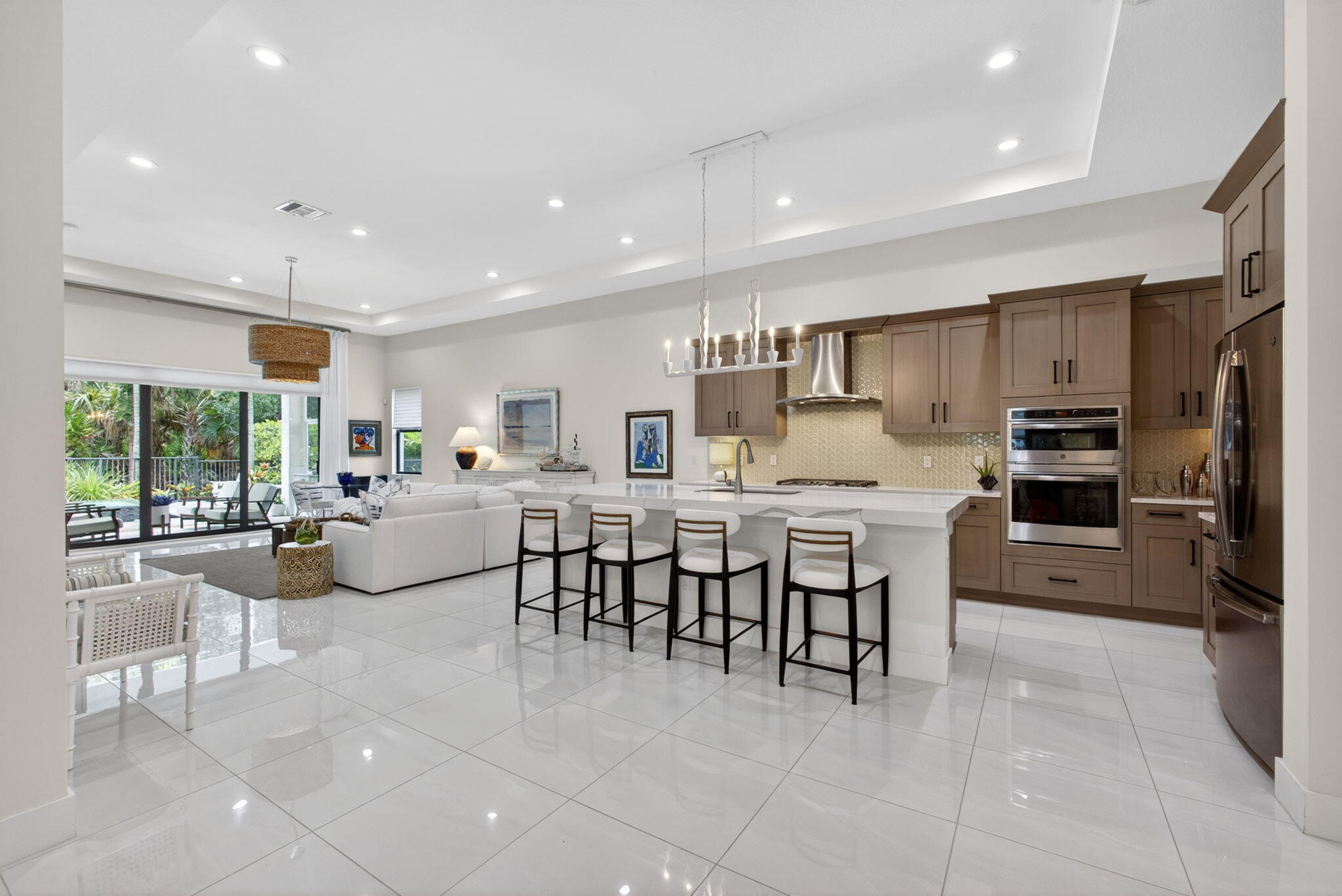 ARTISTRY - Residential