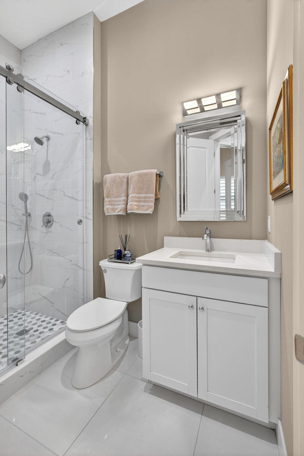 ARTISTRY - Residential