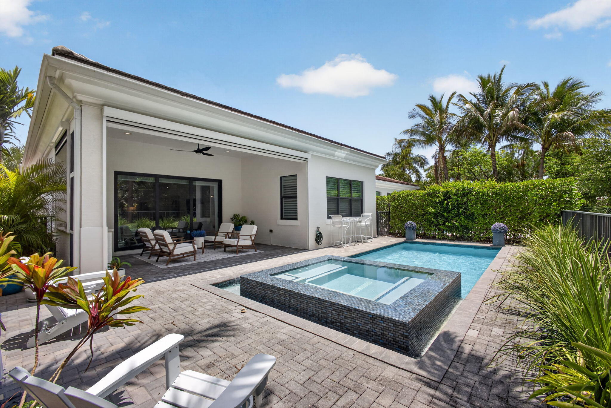 ARTISTRY - Residential