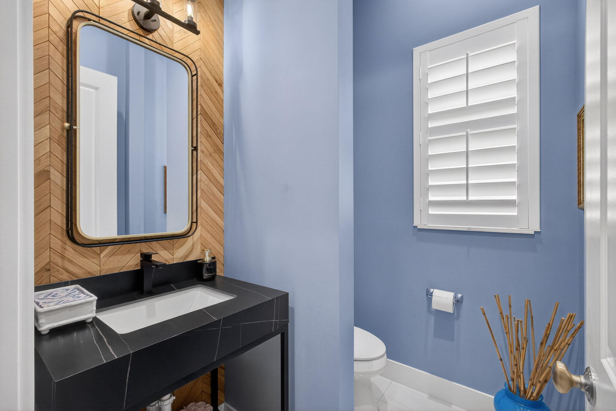 ARTISTRY - Residential