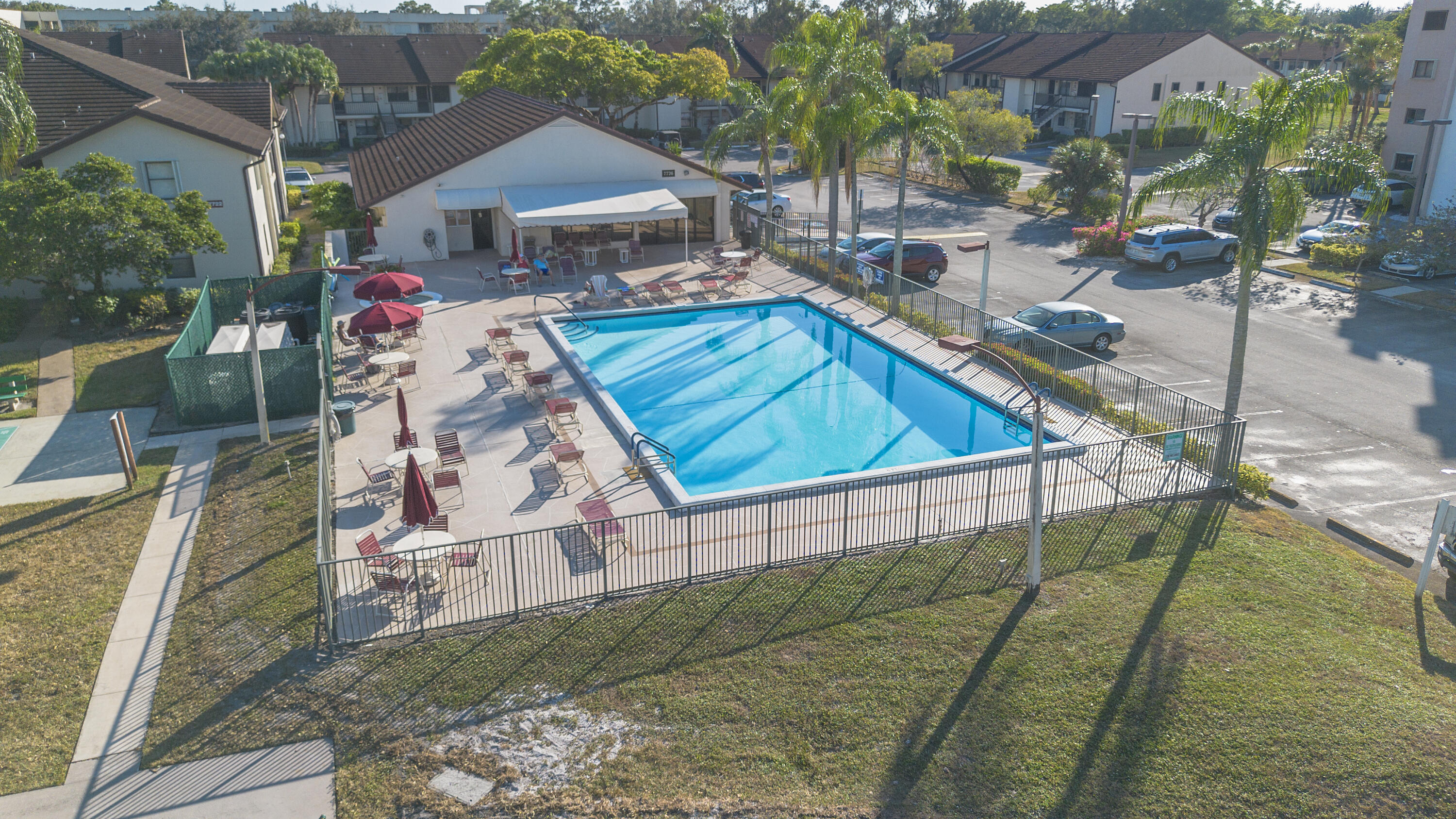 LUCERNE POINTE ONE,TWO,THREE FOUR,SEVEN,EIGHT,NINE - Residential