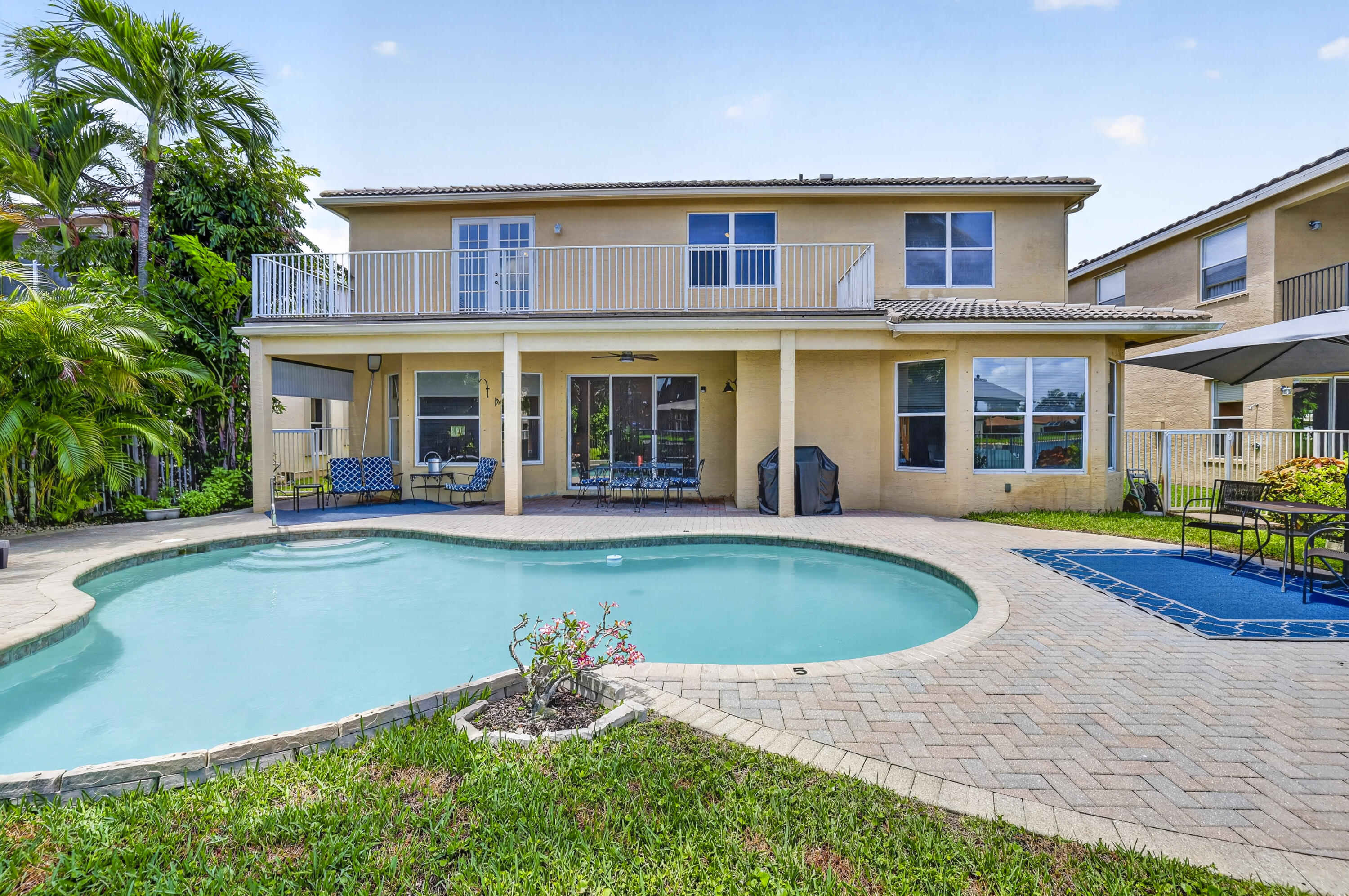 CAPELLA 2 - Residential