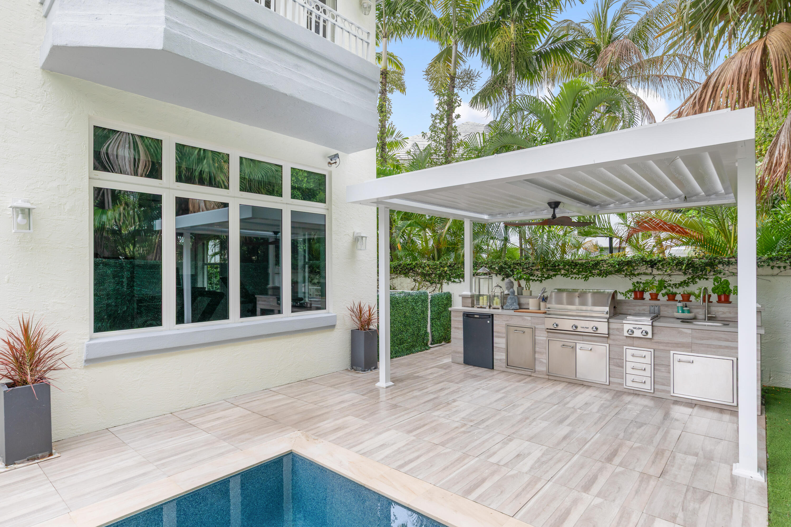 GRAND KEY ESTATES - Residential