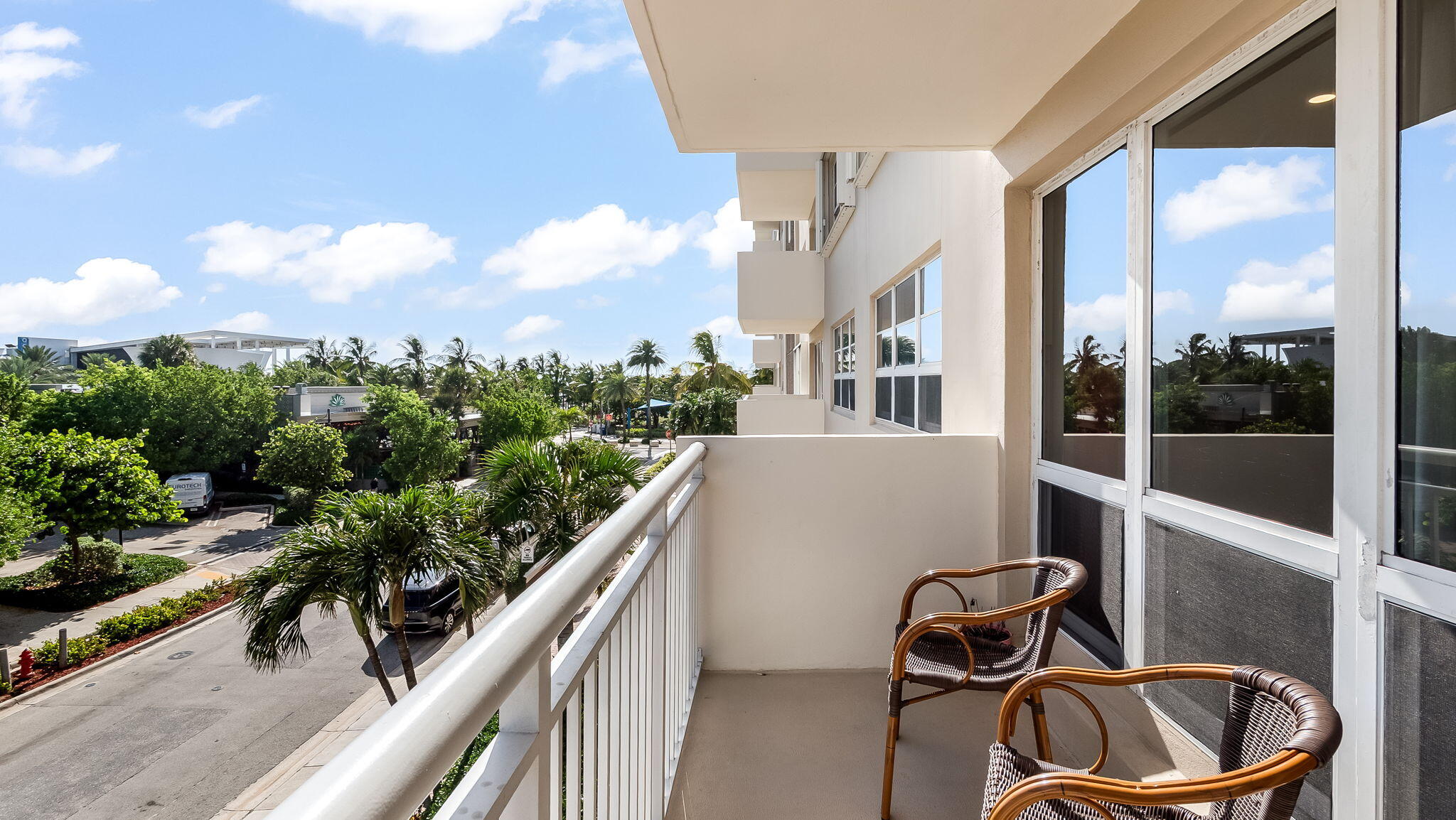 OCEAN MONARCH CONDO - Residential Lease