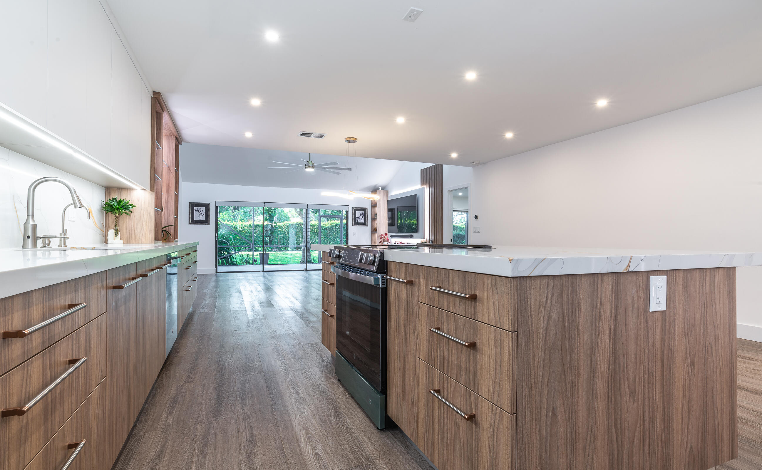 WILDWOOD OF DEER CREEK - Residential Lease