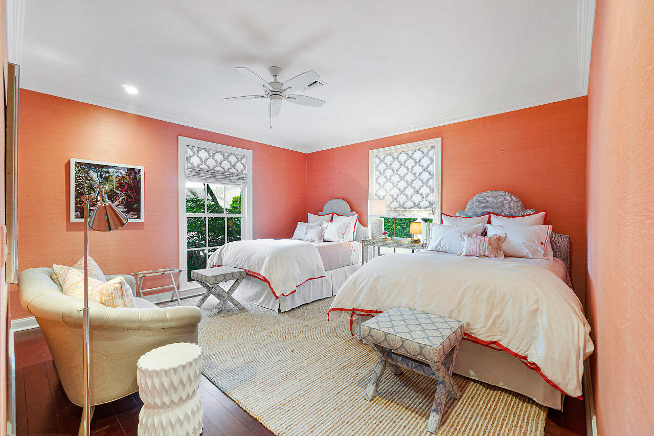 EAST SHORE - Residential