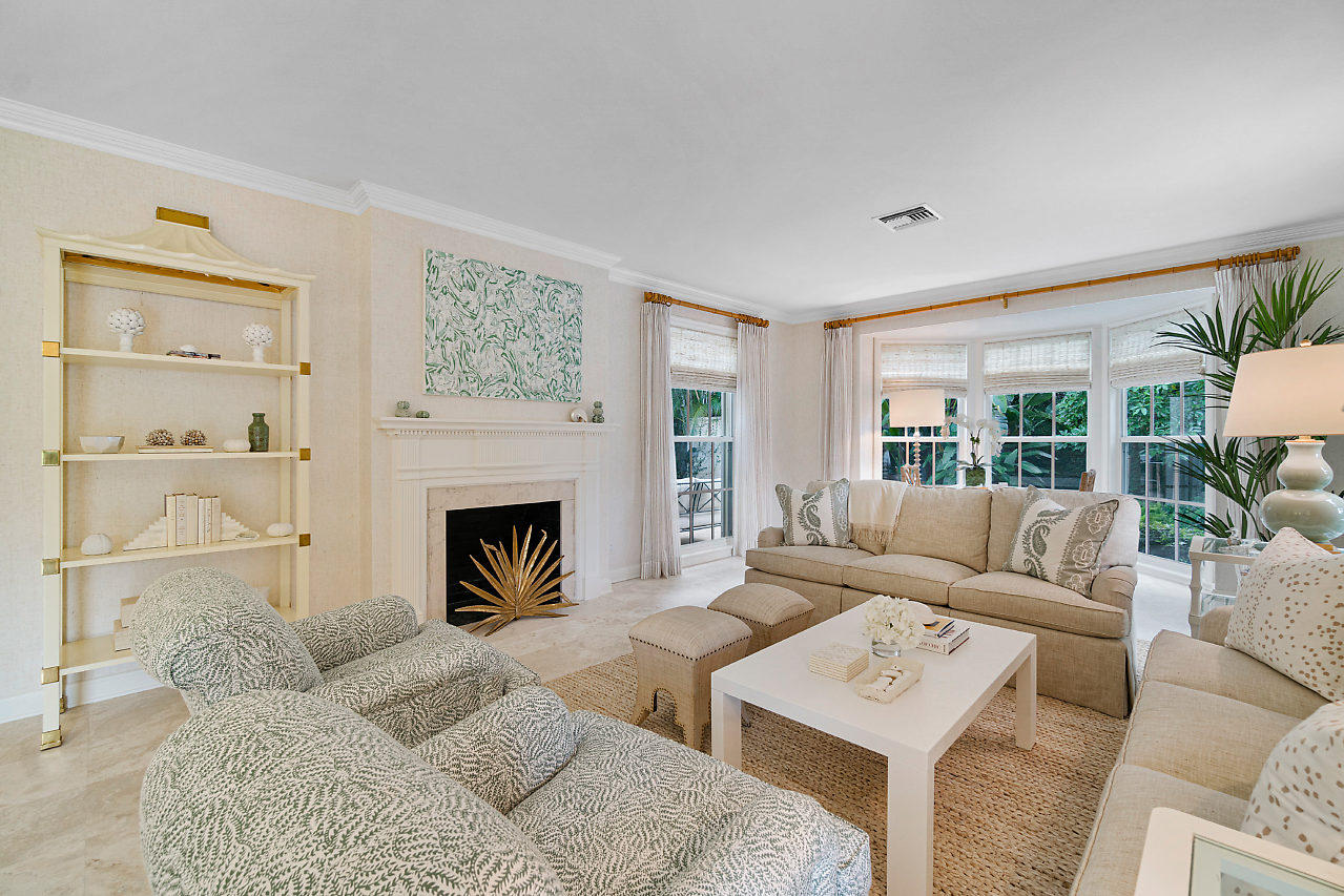 EAST SHORE - Residential