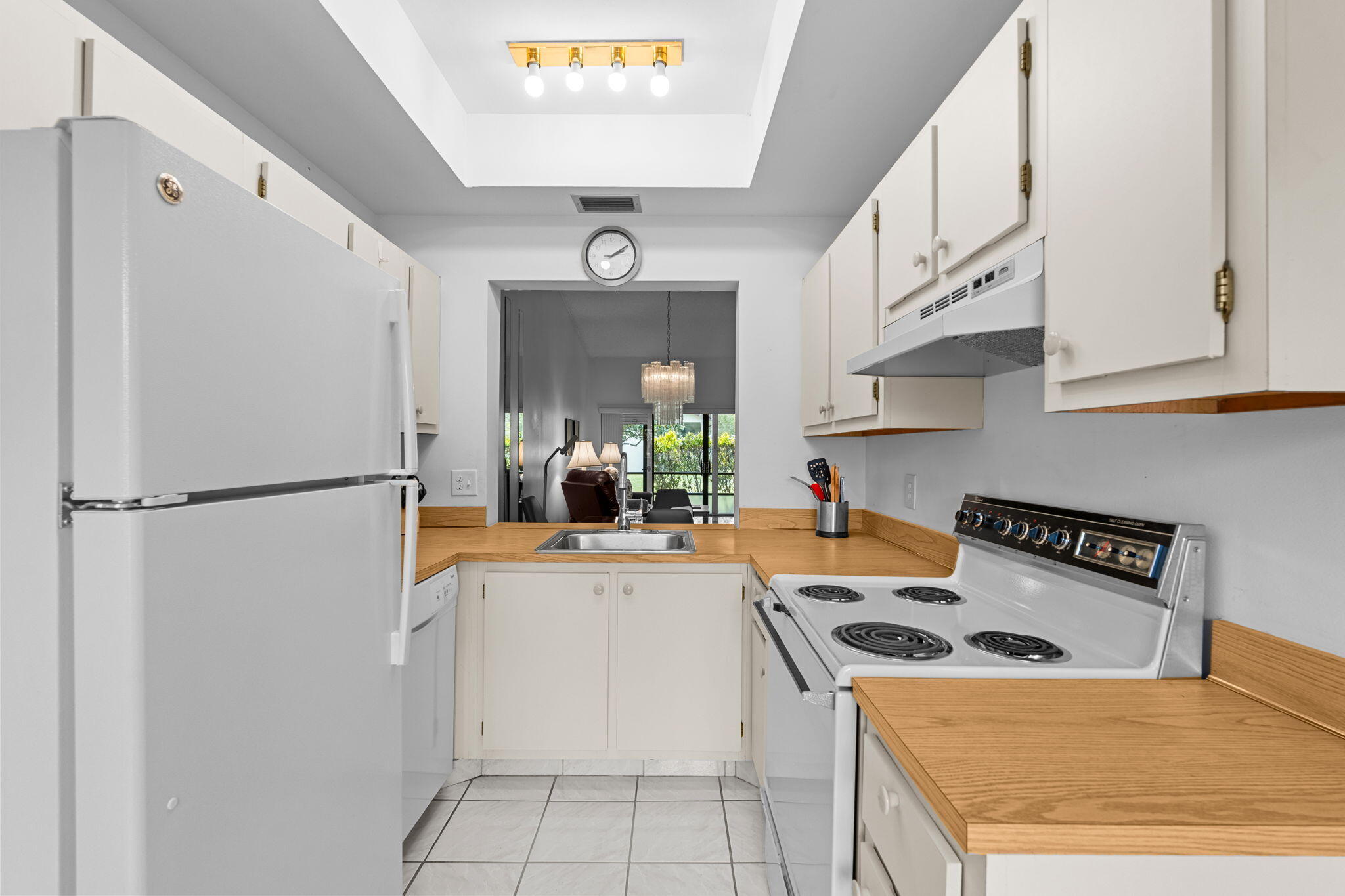 VILLAS OF WILLOW BEND - Residential