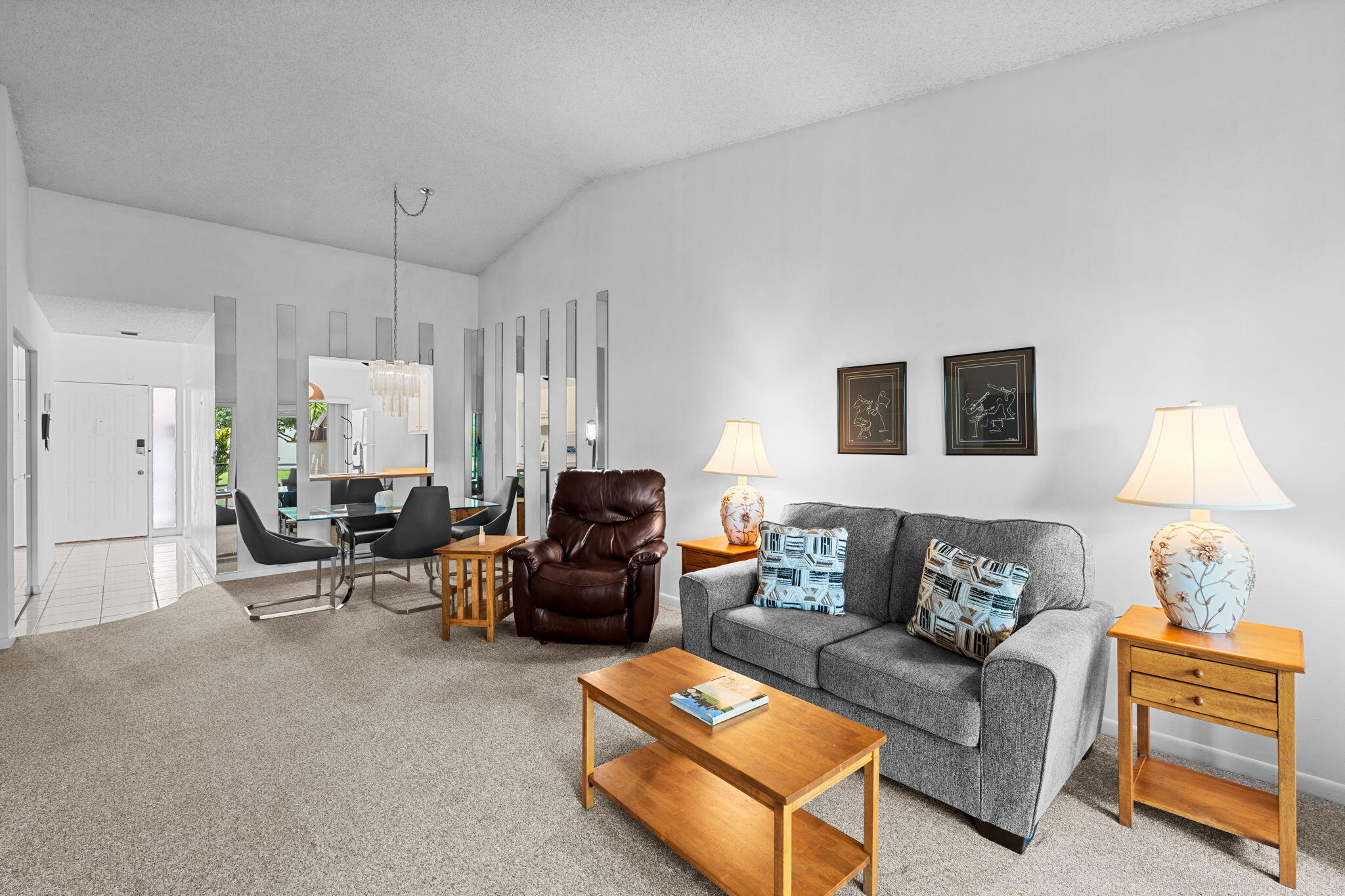 VILLAS OF WILLOW BEND - Residential