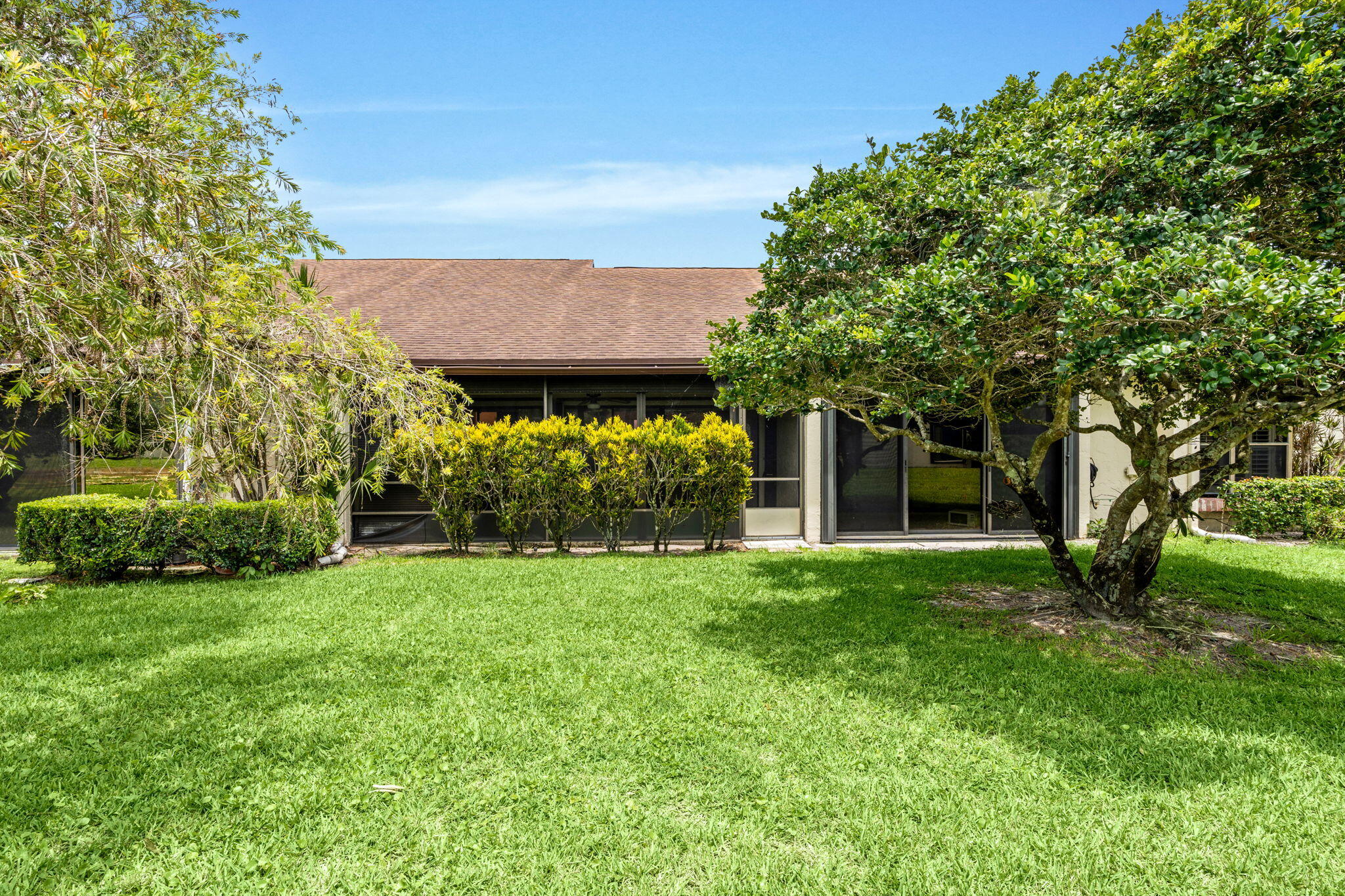 VILLAS OF WILLOW BEND - Residential