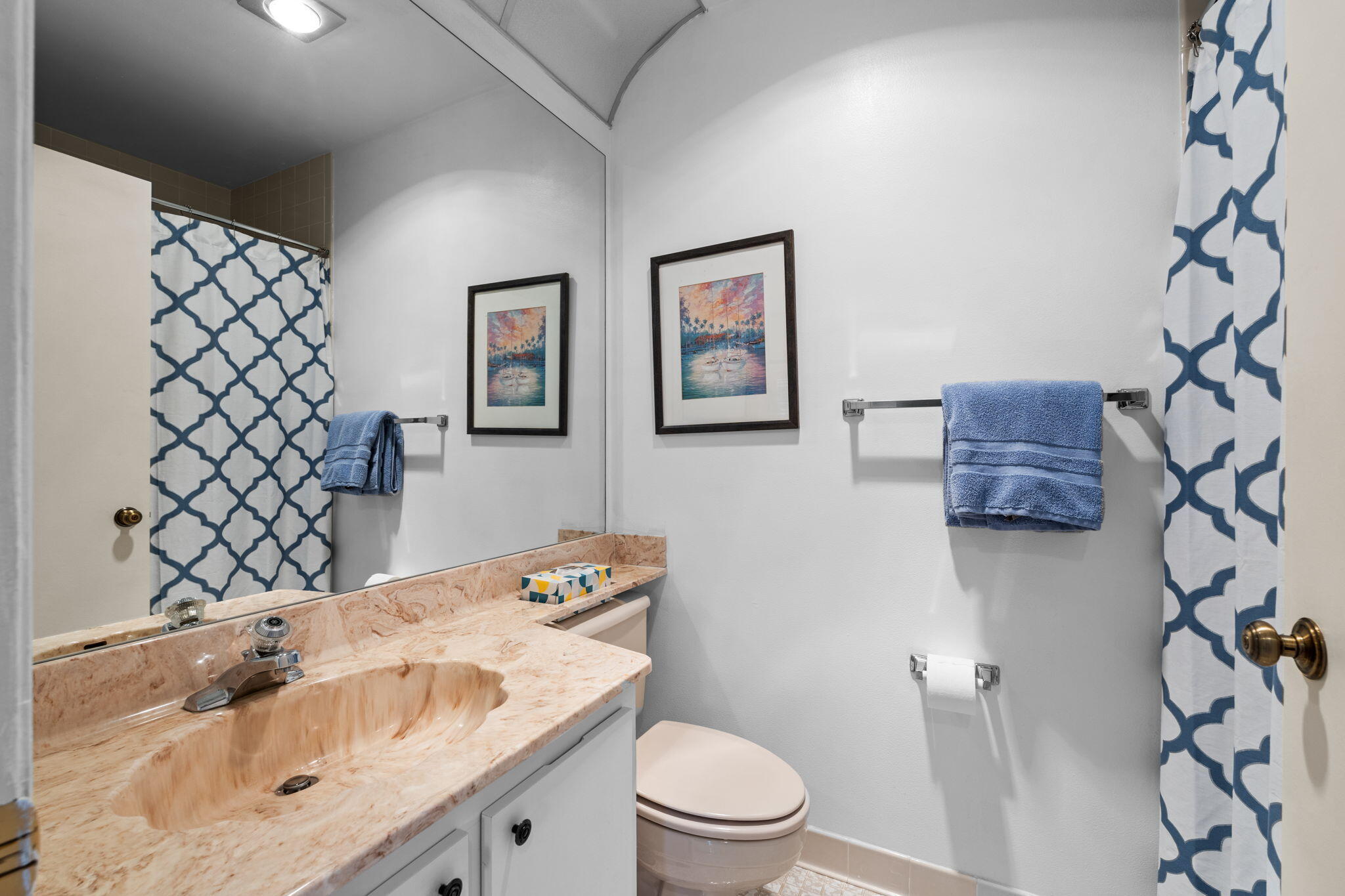 VILLAS OF WILLOW BEND - Residential
