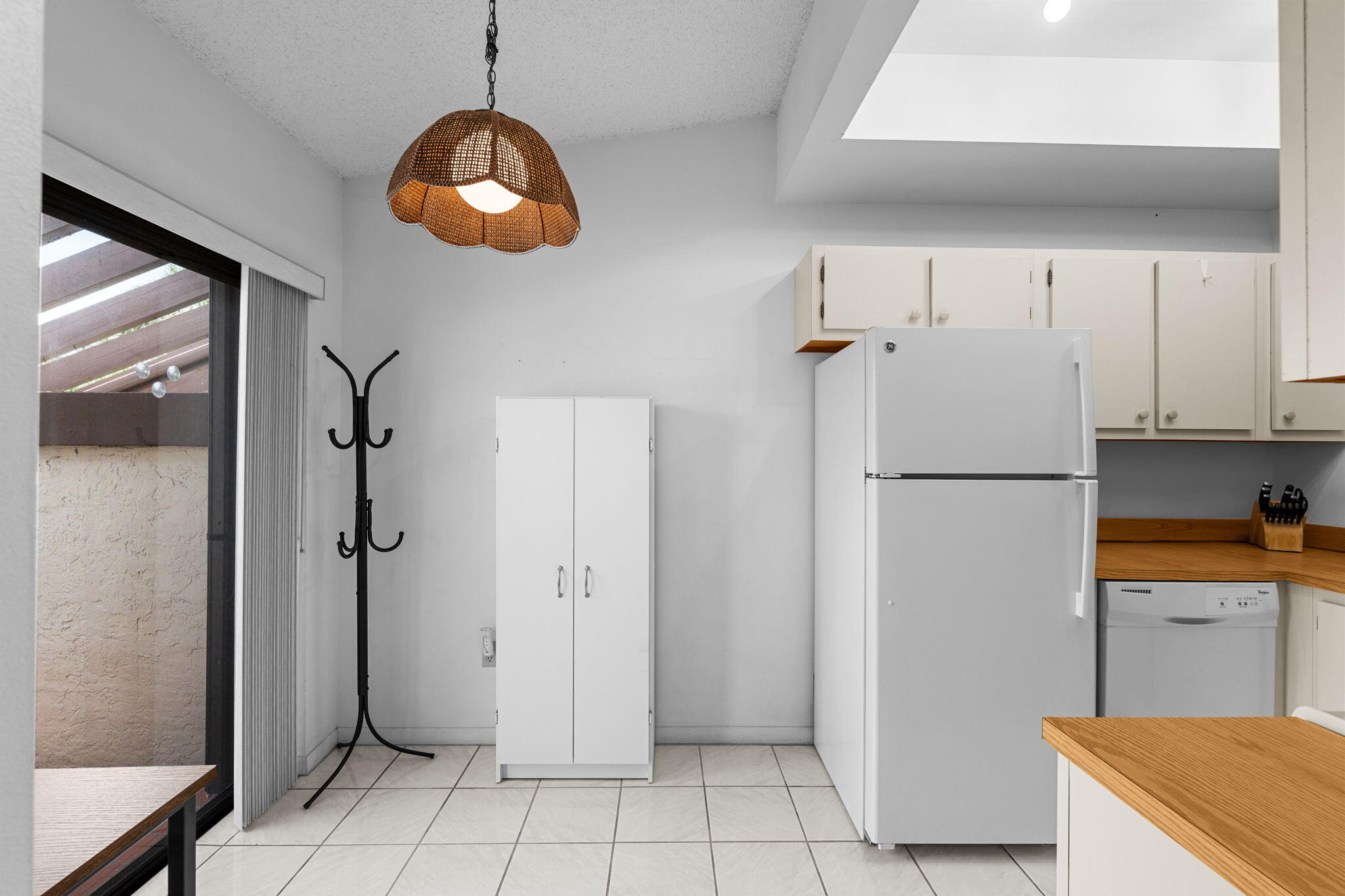 VILLAS OF WILLOW BEND - Residential