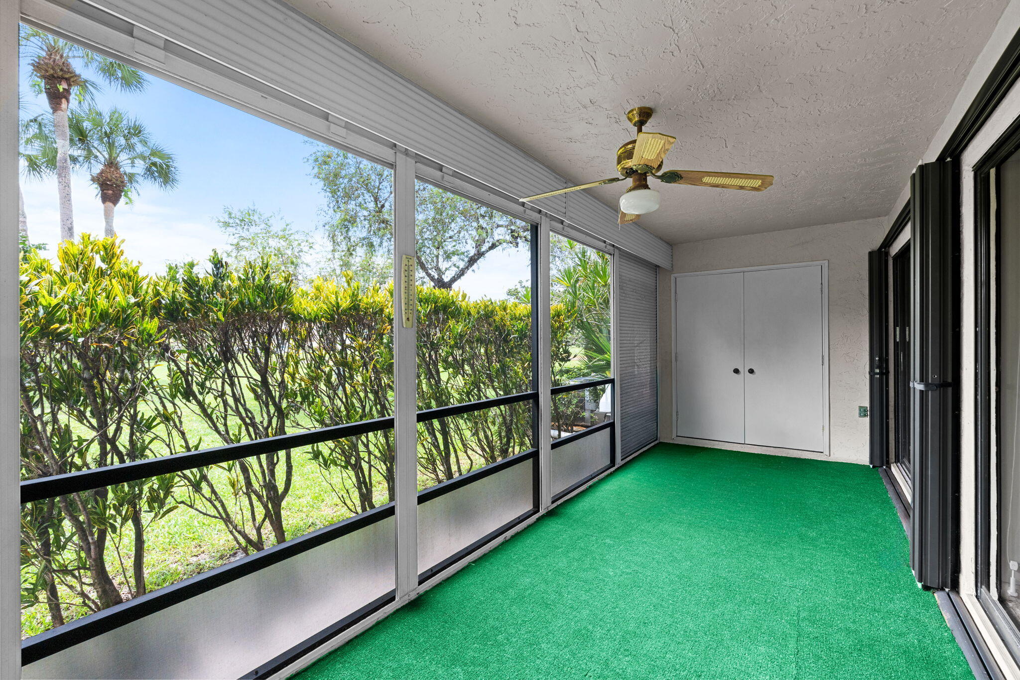 VILLAS OF WILLOW BEND - Residential